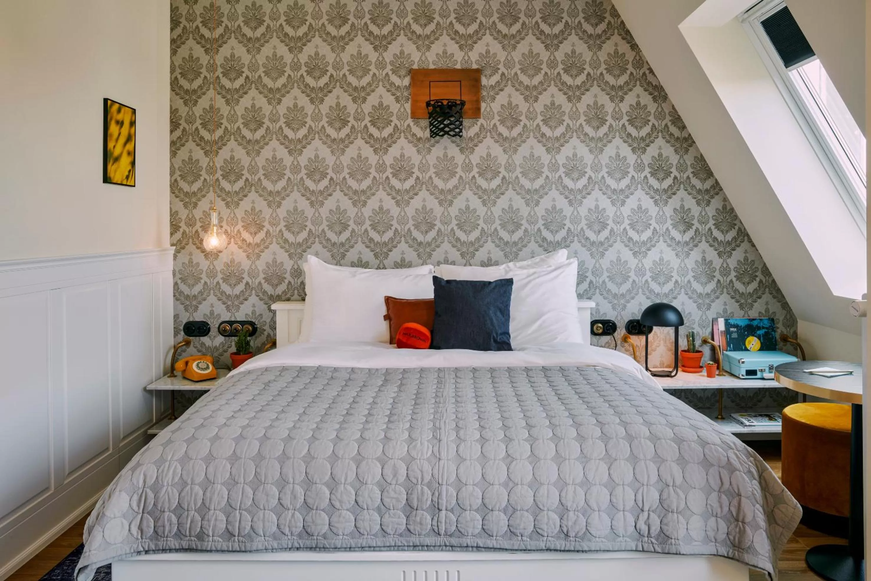 Bedroom in Max Brown Hotel Ku'damm, part of Sircle Collection