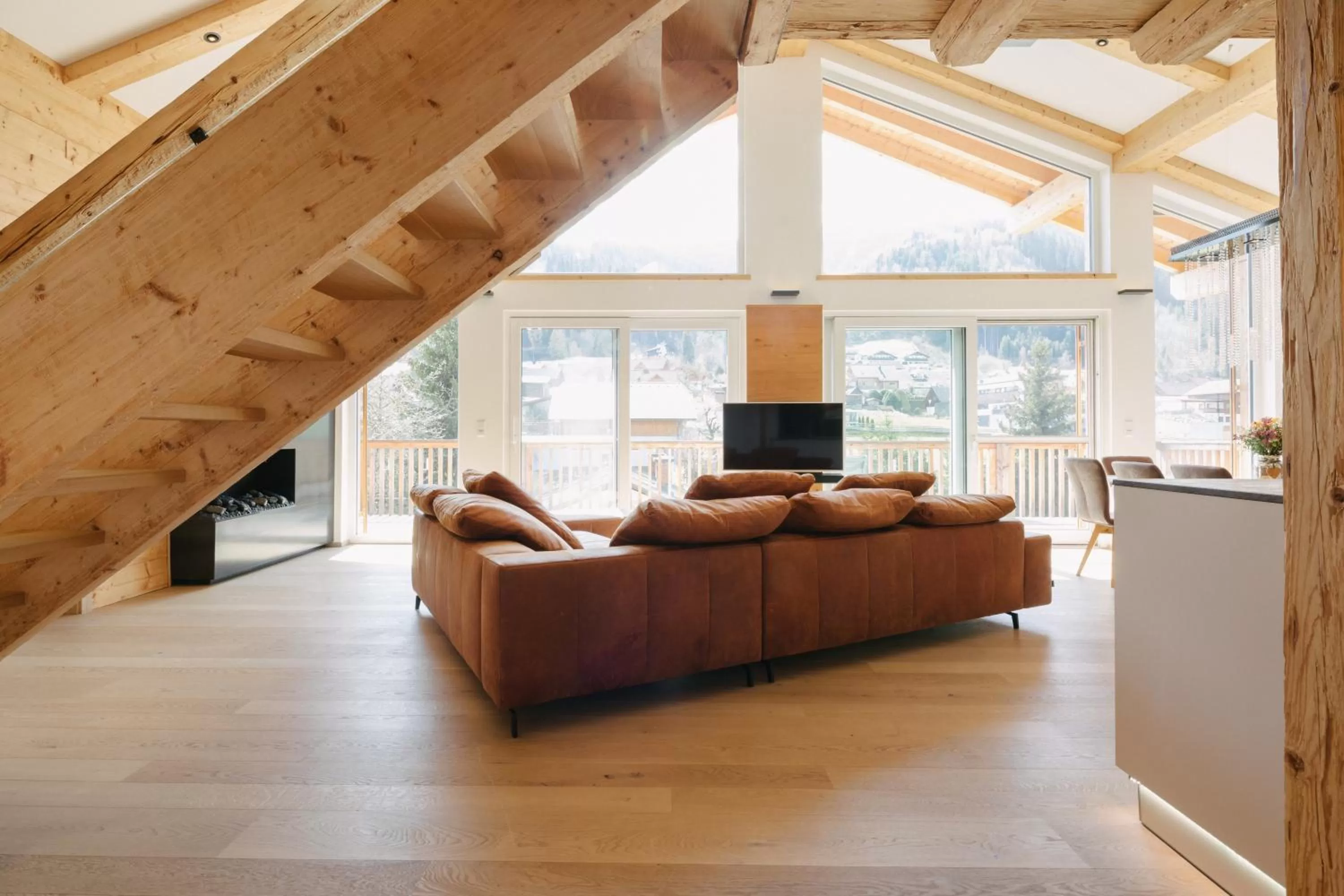 Living room, Seating Area in Apart33 by Apart4you