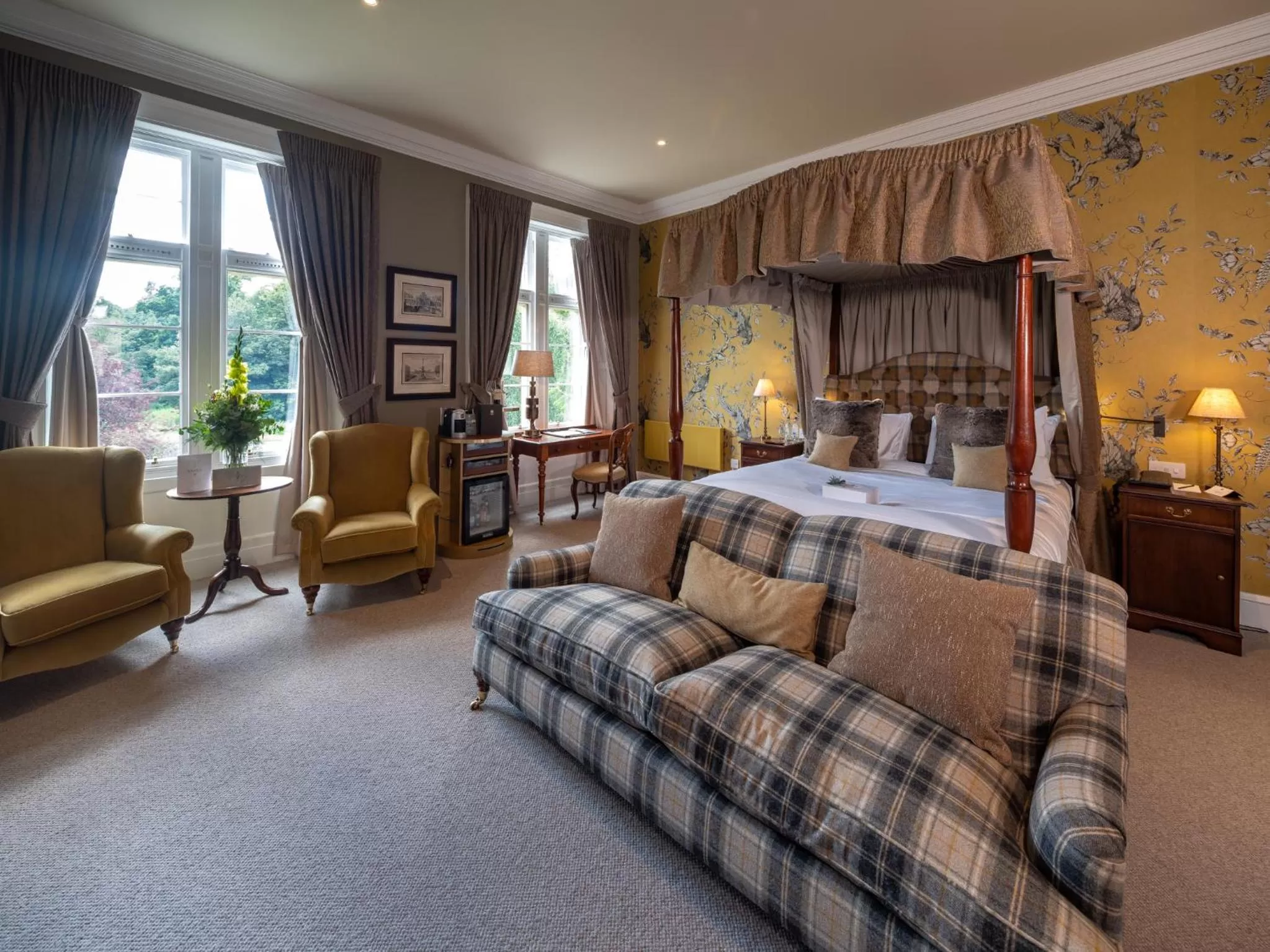 Photo of the whole room, Bed in SCHLOSS Roxburghe, part of Destination by Hyatt