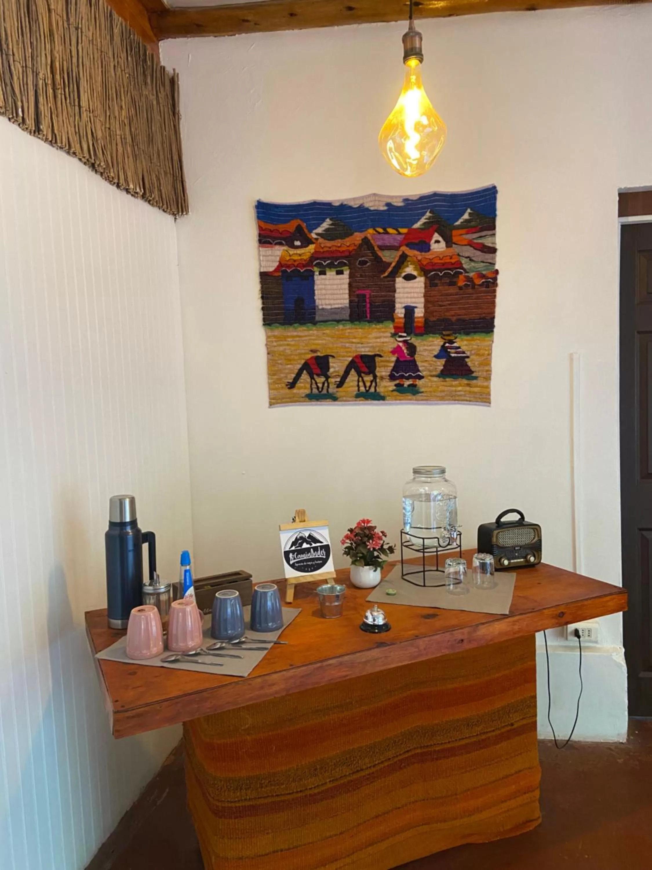 Living room, Dining Area in CaminAndes Hostal