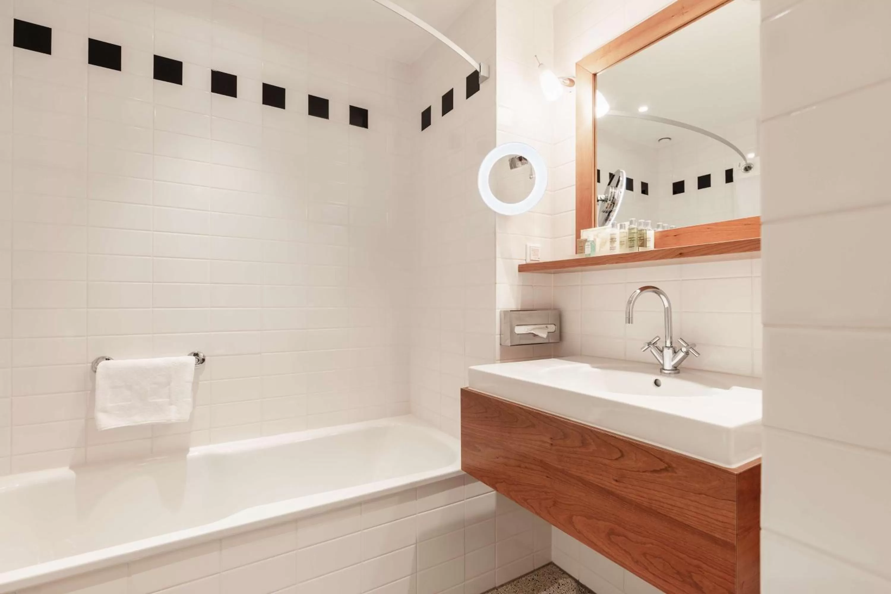 Bathroom in Hilton Amsterdam