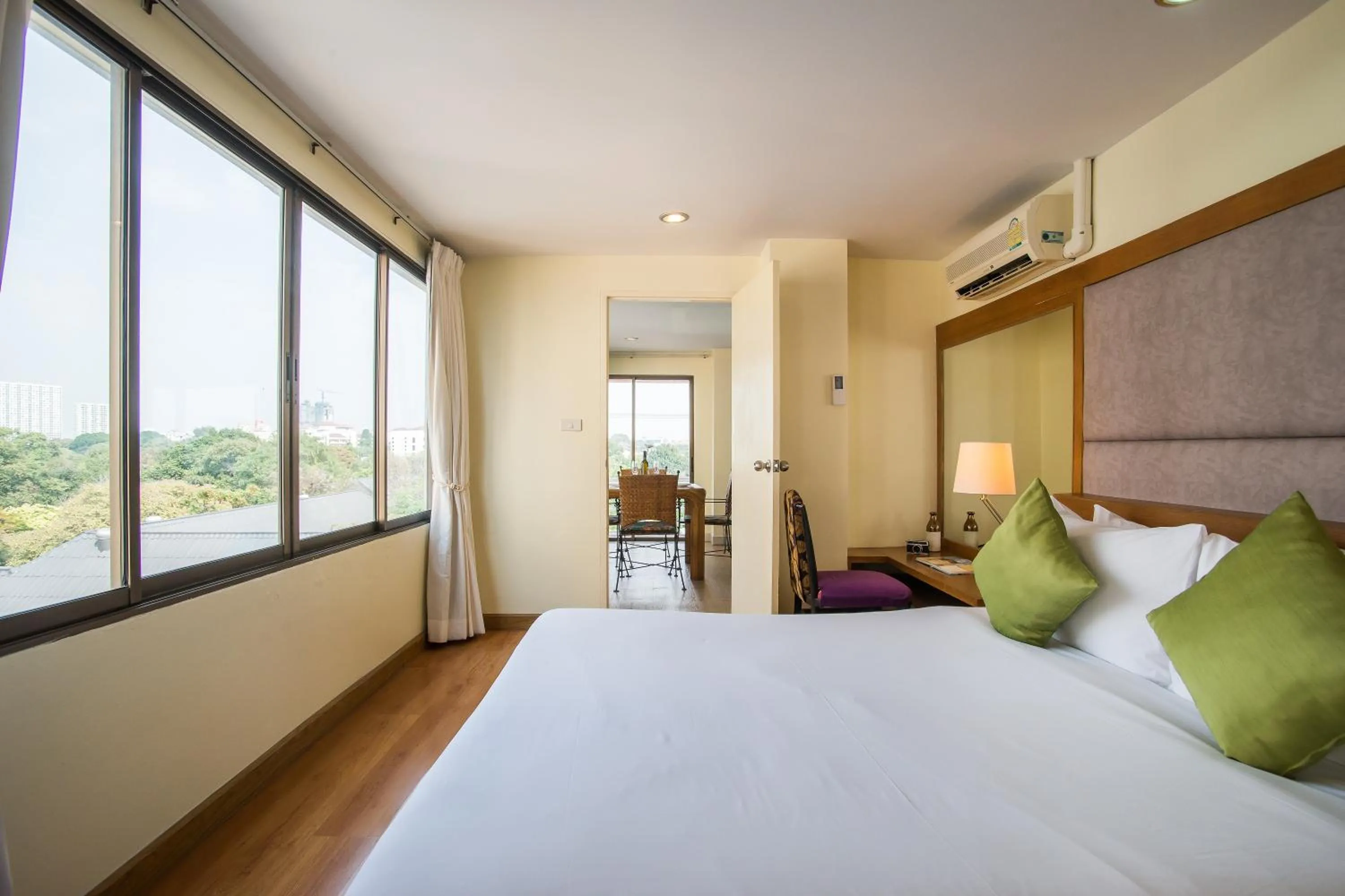 Bedroom, Bed in Bella Villa Metro