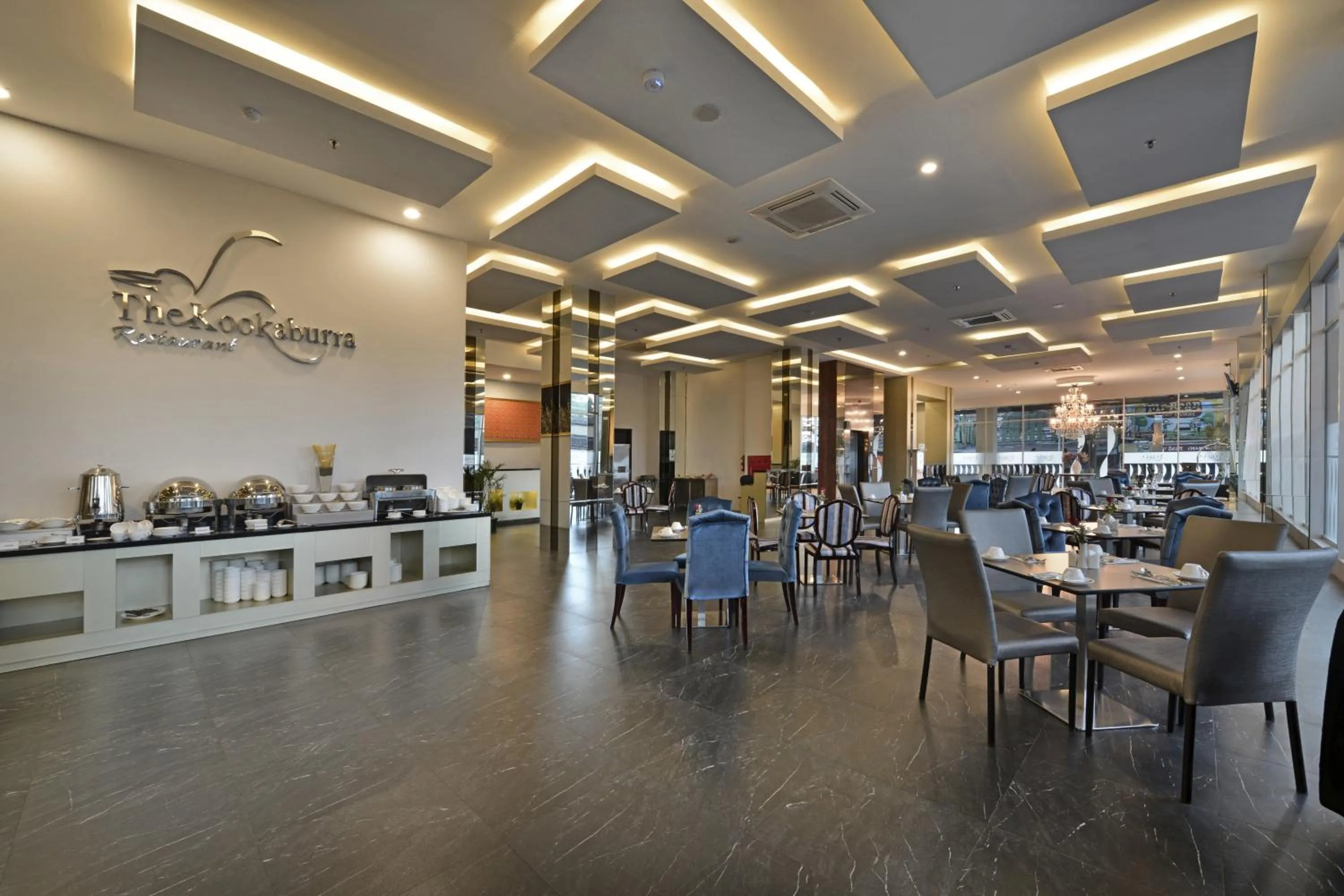 Restaurant/places to eat in Serela Cihampelas by KAGUM Hotels