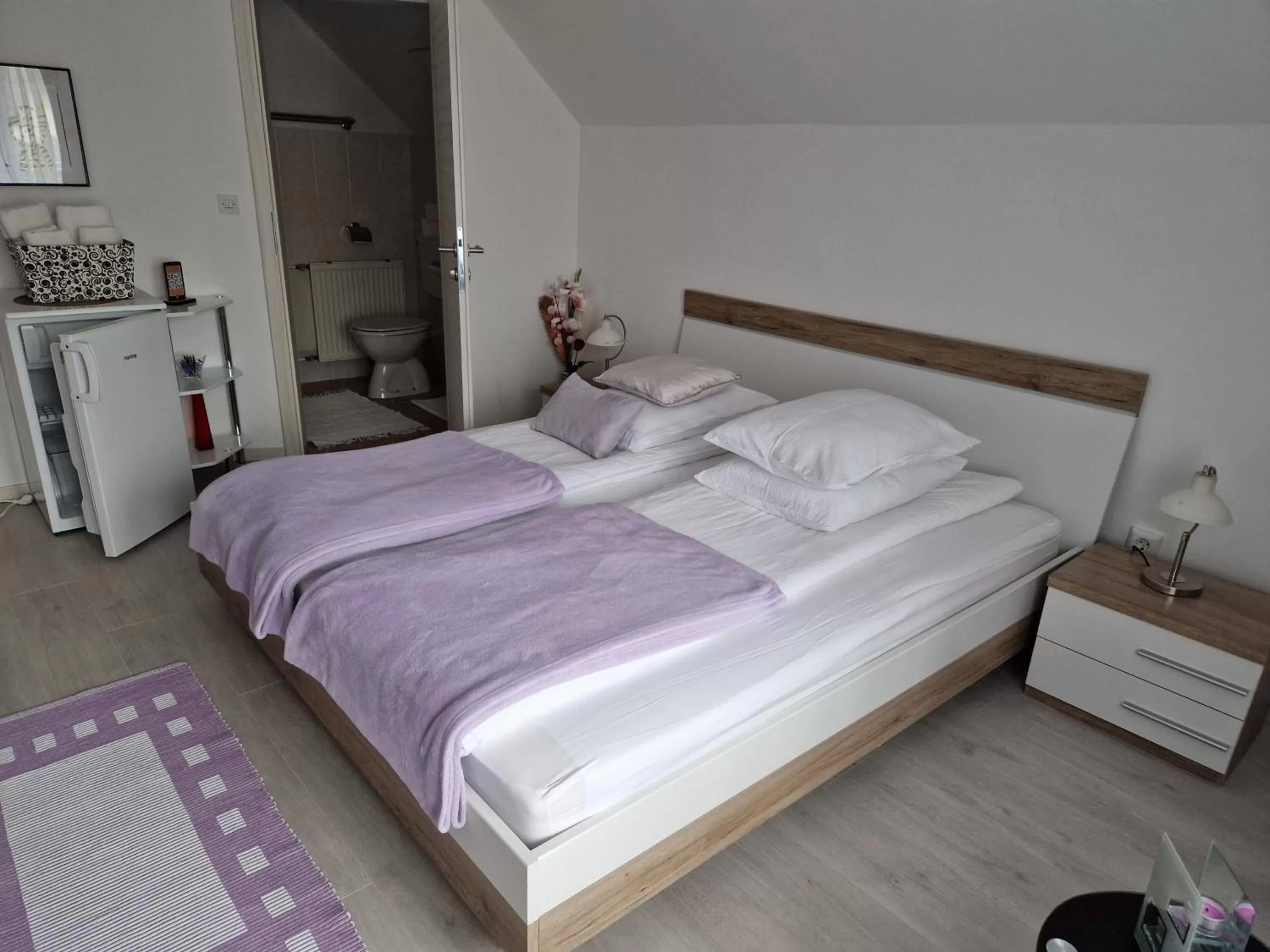 Property building, Bed in Sobe Ćuskić