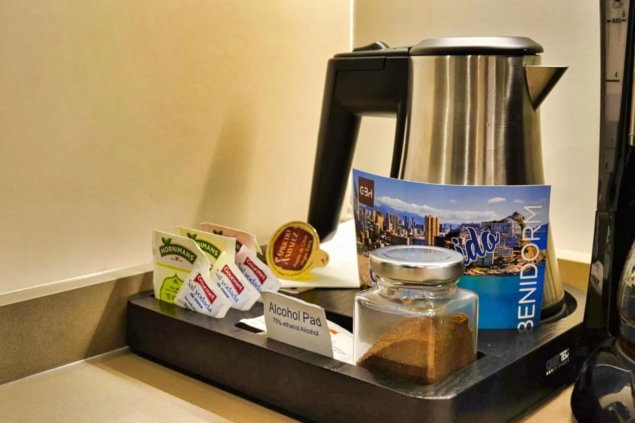 Coffee/tea facilities in GBH Hotel-Apartamentos Posidonia