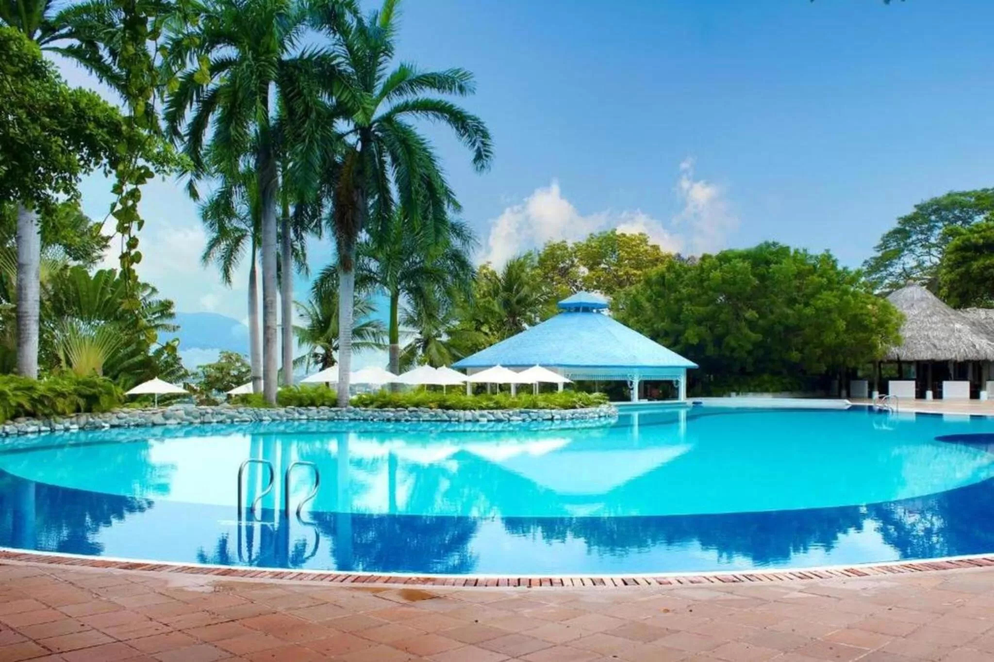 Day in Hotel Tocarema