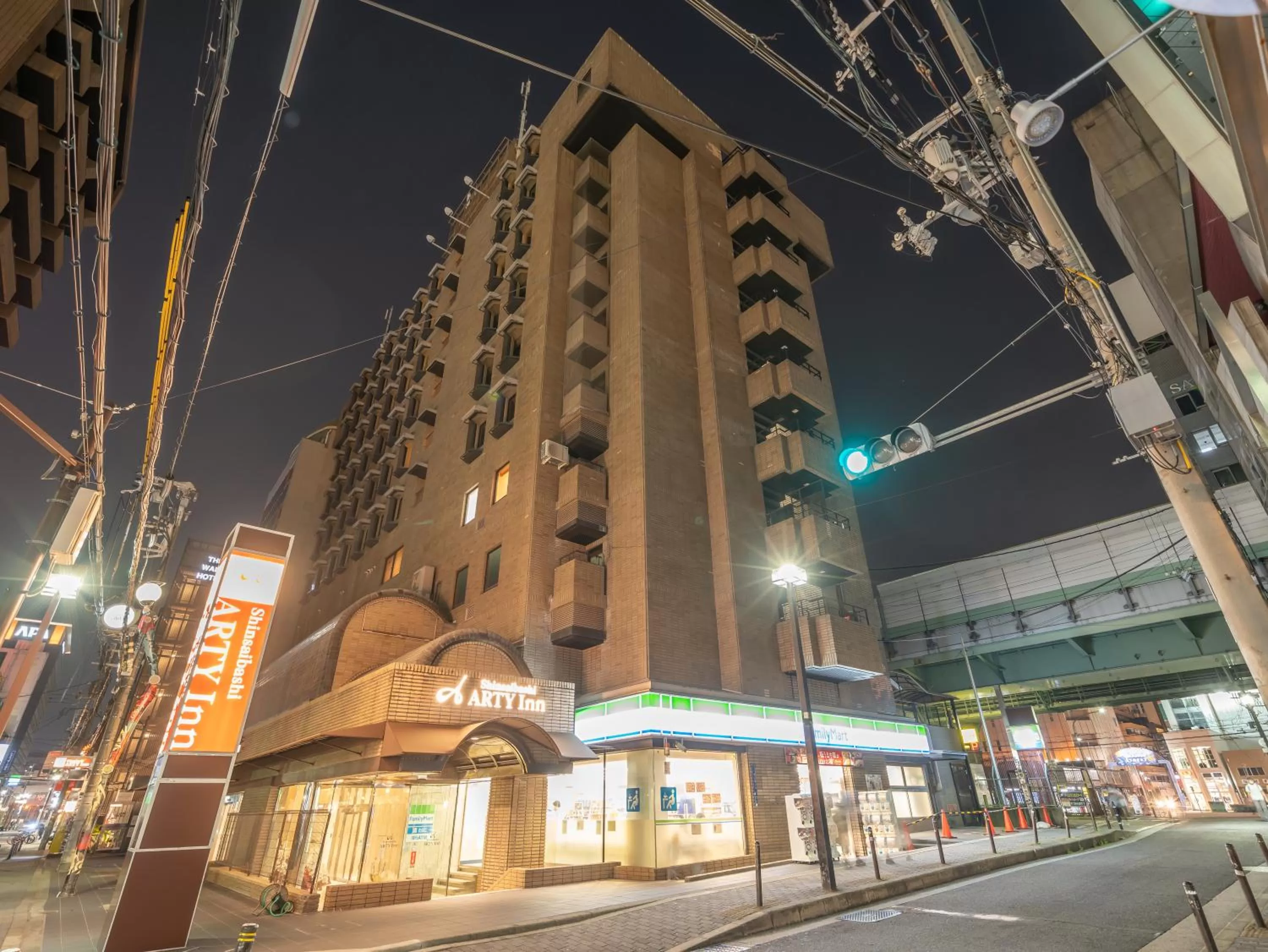 Property building in Shinsaibashi ARTY Inn