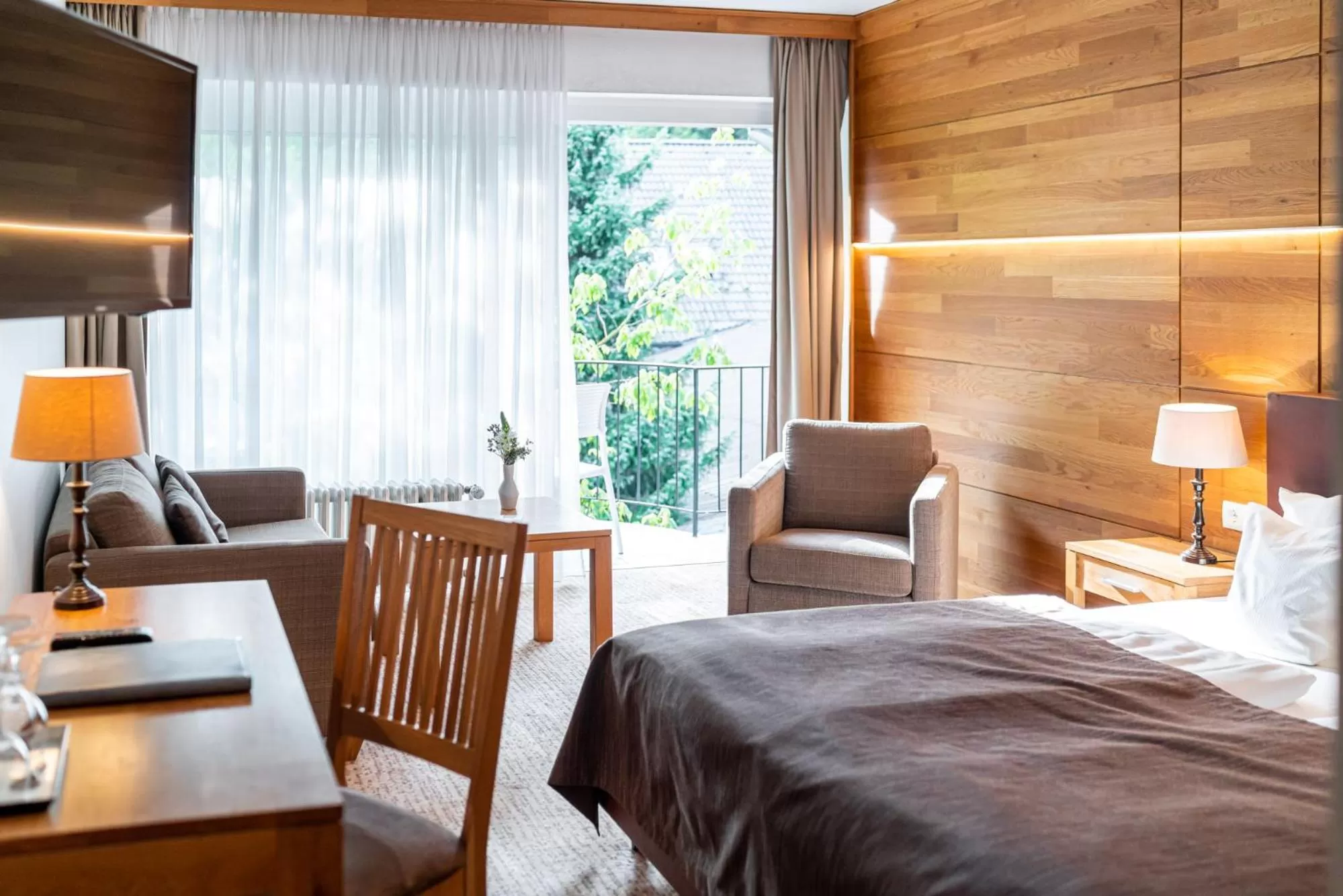 Living room, Bed in Waldhotel Tannenhäuschen