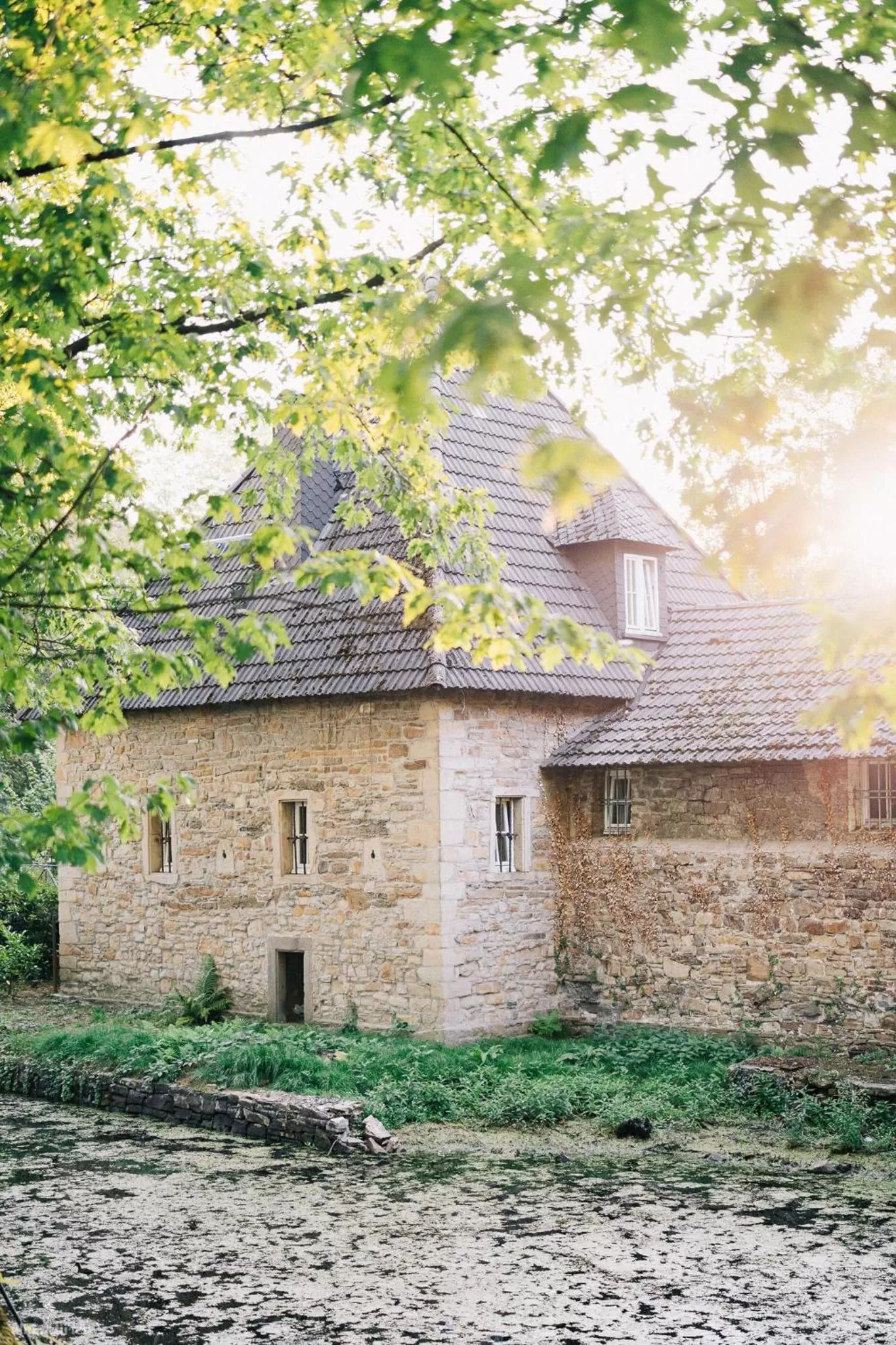 Photo of the whole room in Schlosshotel Hugenpoet