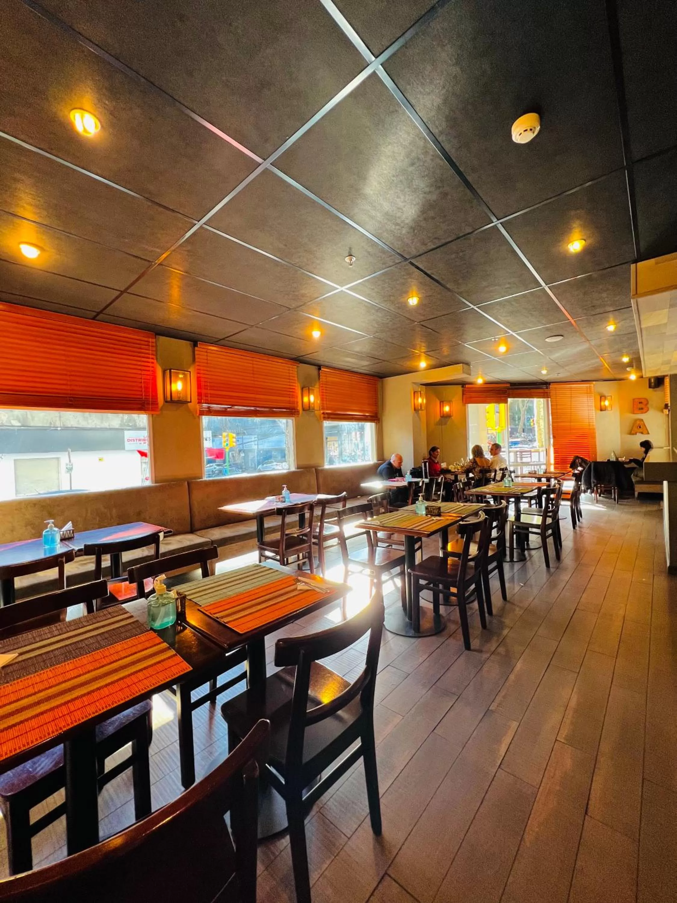 Restaurant/places to eat in Smart Hotel Montevideo