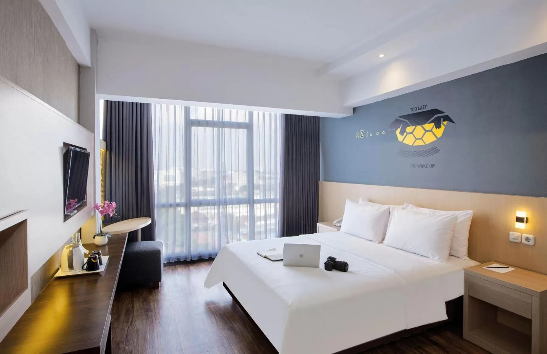 Bed in ROOMS INC d'botanica Bandung