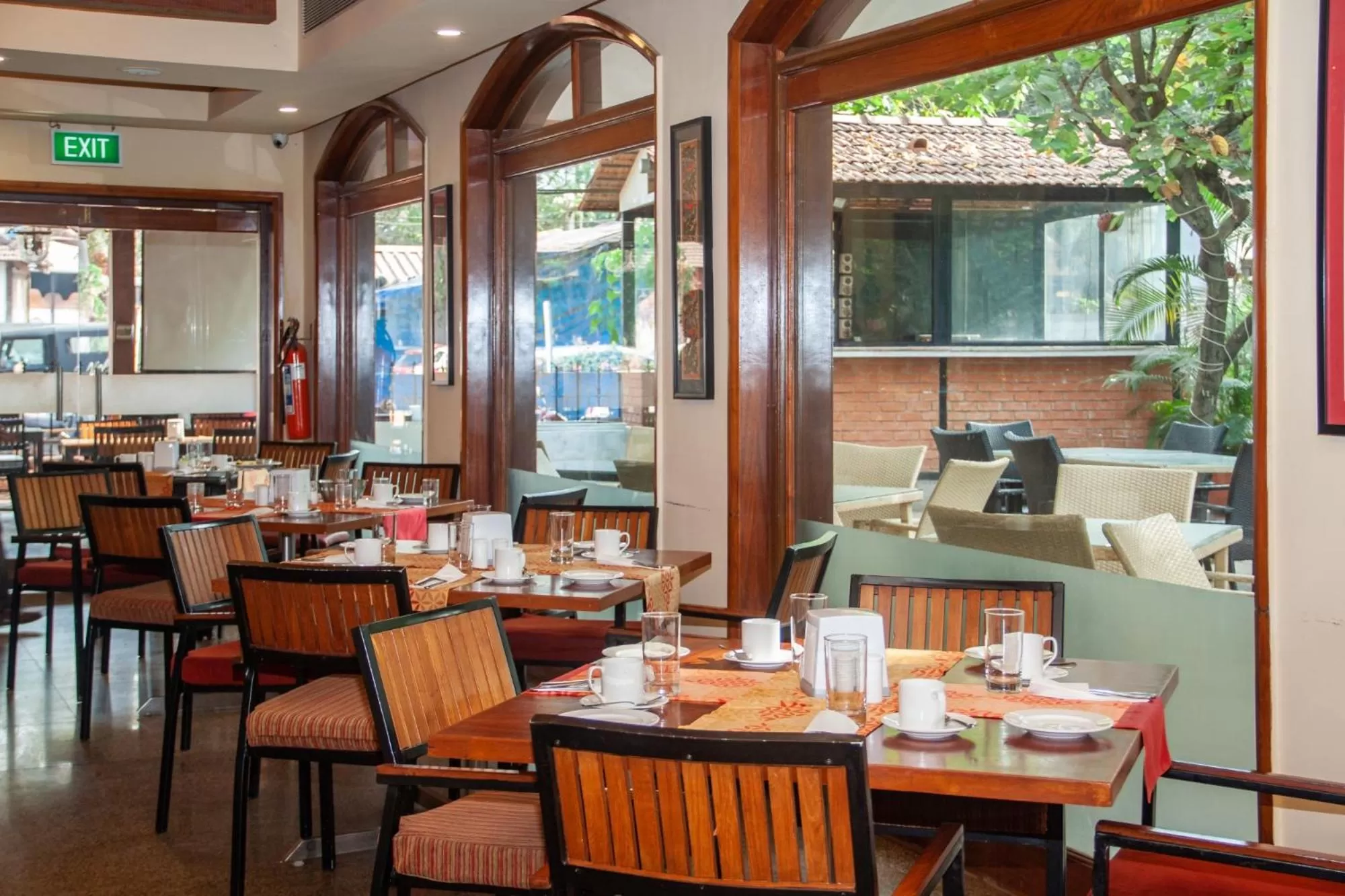 Restaurant/places to eat in Acron Seaway Resort