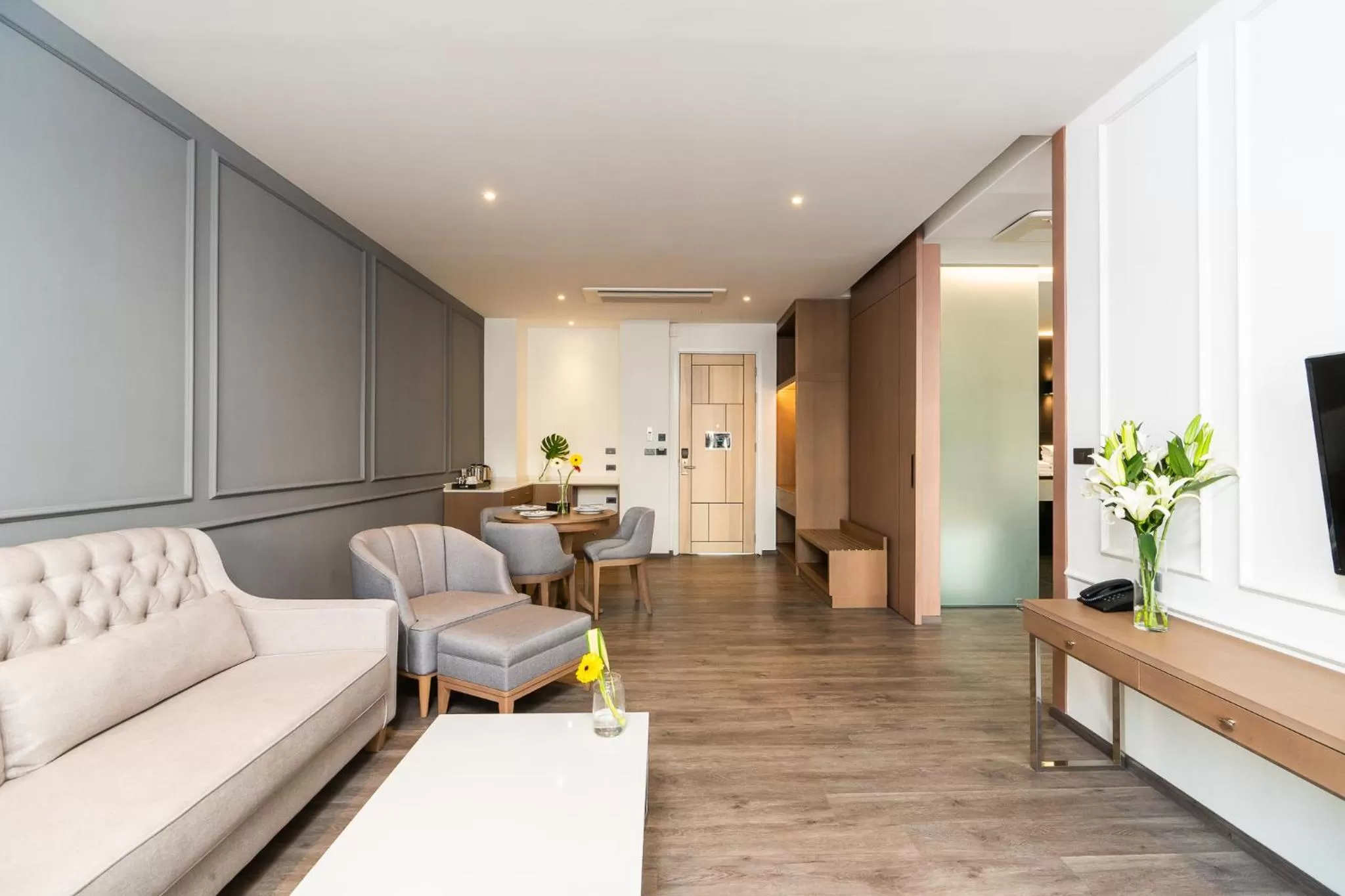 Living room in One Patio Hotel Pattaya - SHA Extra Plus