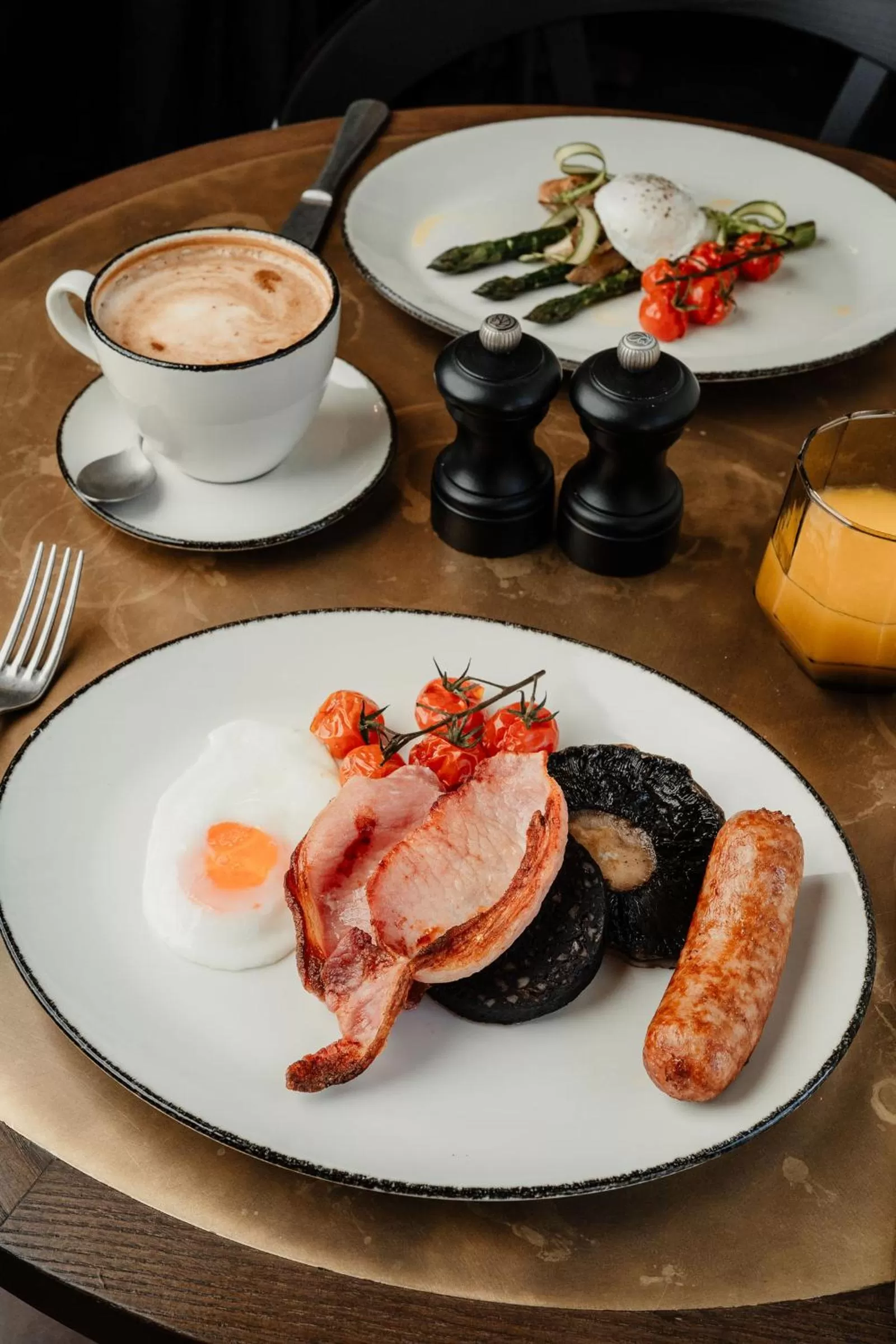 Breakfast in No 1 by GuestHouse, York