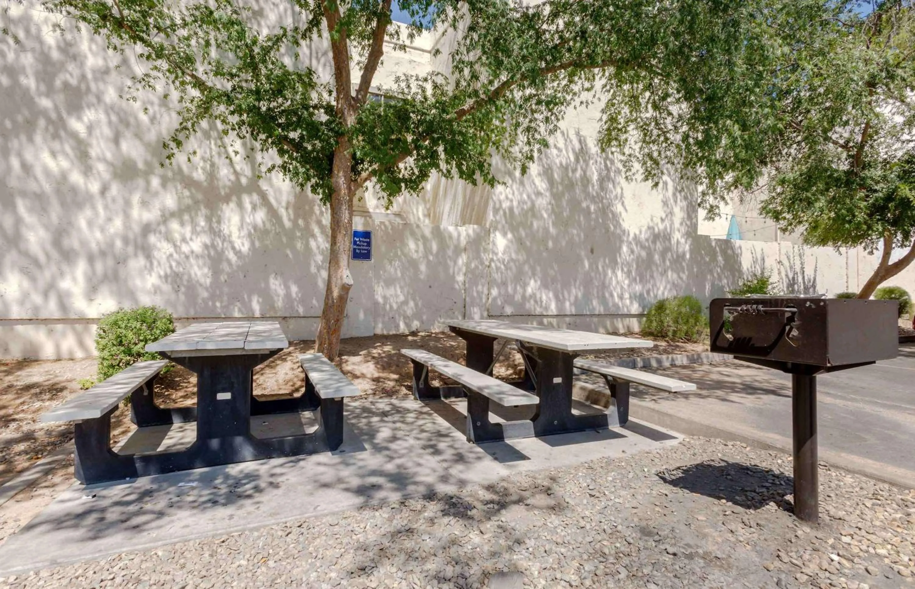 Property building in Extended Stay America Suites - Phoenix - Scottsdale - Old Town