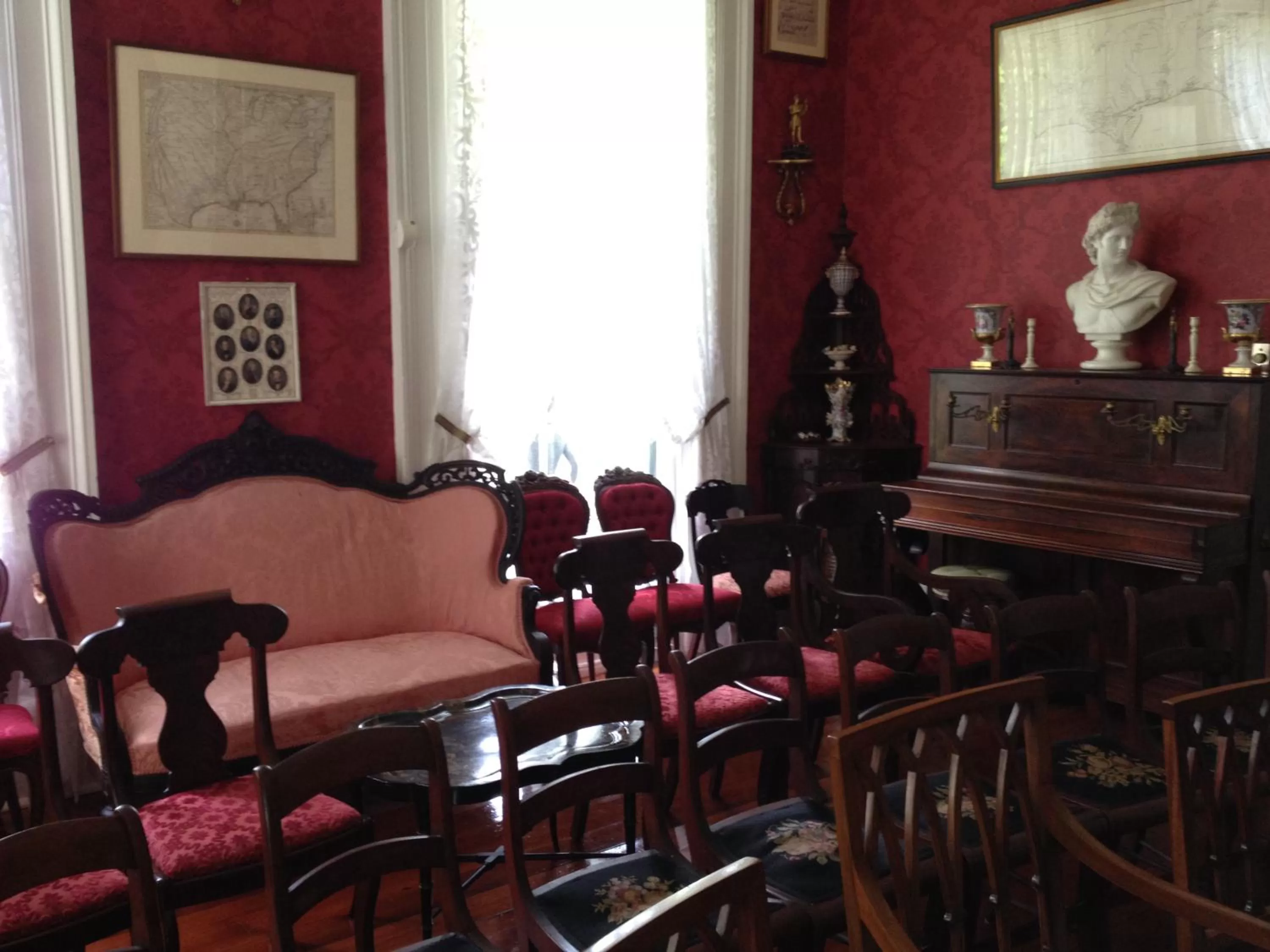 Decorative detail in Stone House Musical B&B