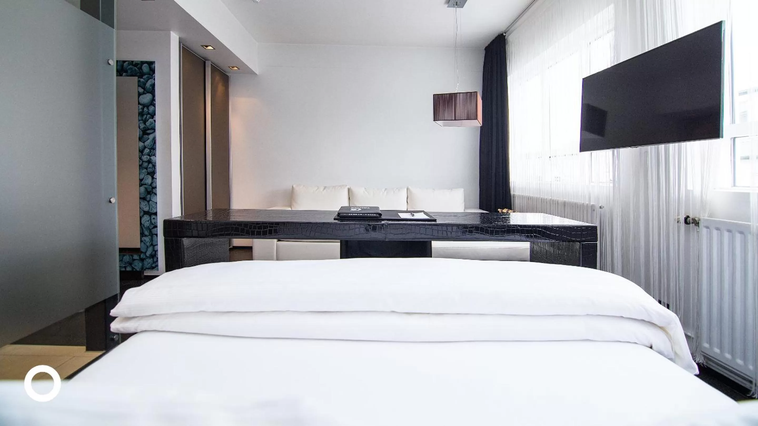 Bedroom, Bed in Thingholt by Center Hotels