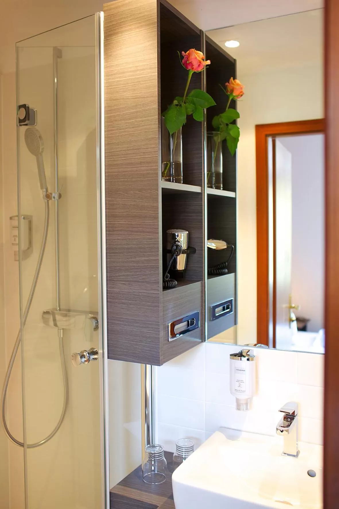 Bathroom in Romantik Hotel Barbarossa