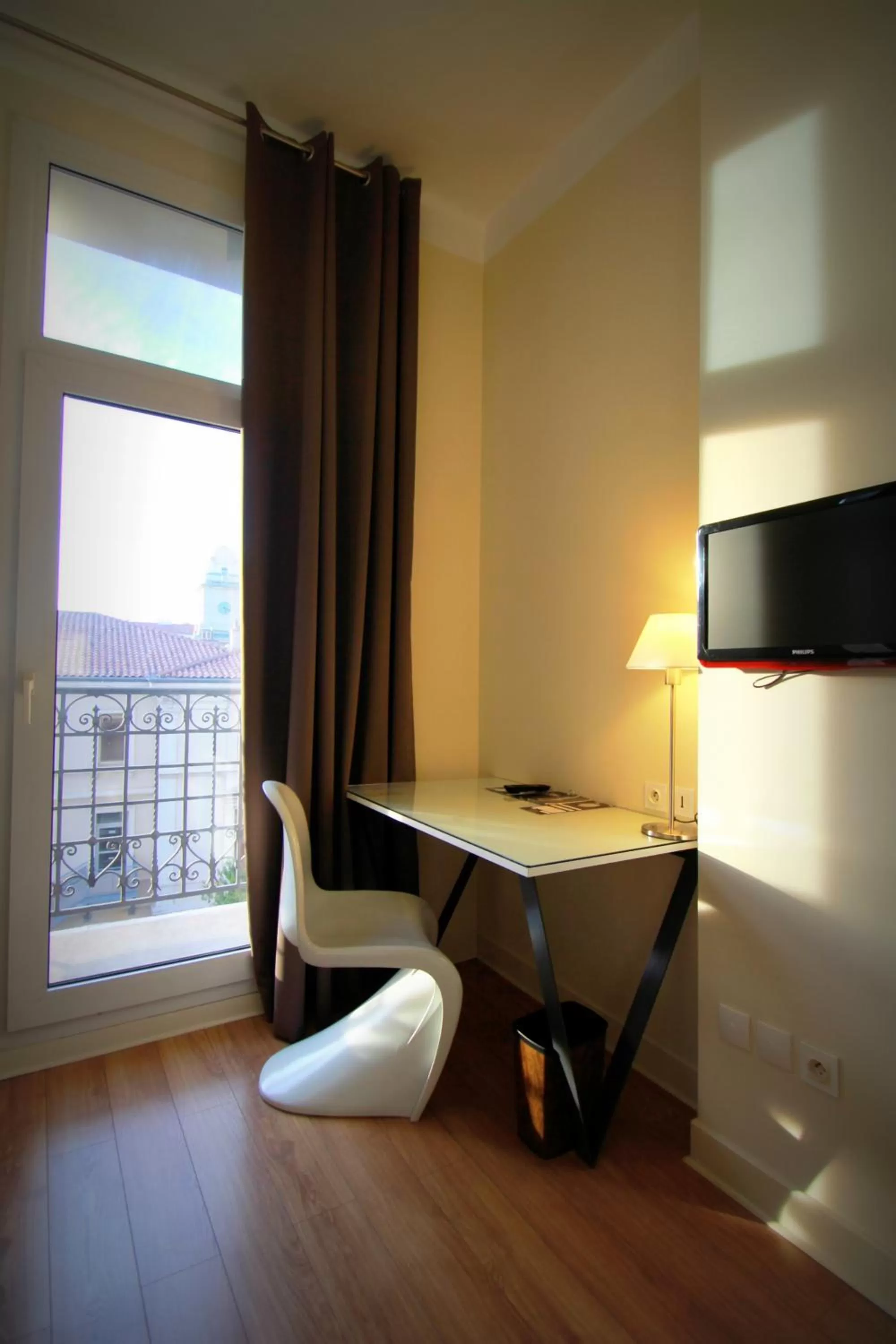 Decorative detail in Hôtel Amirauté