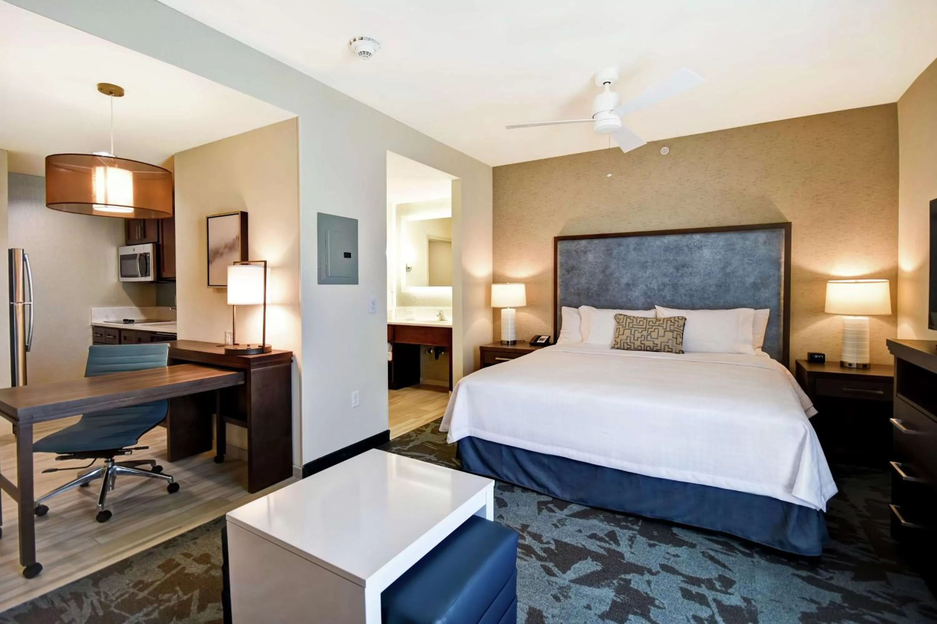Bedroom, Bed in Homewood Suites By Hilton Salt Lake City Airport