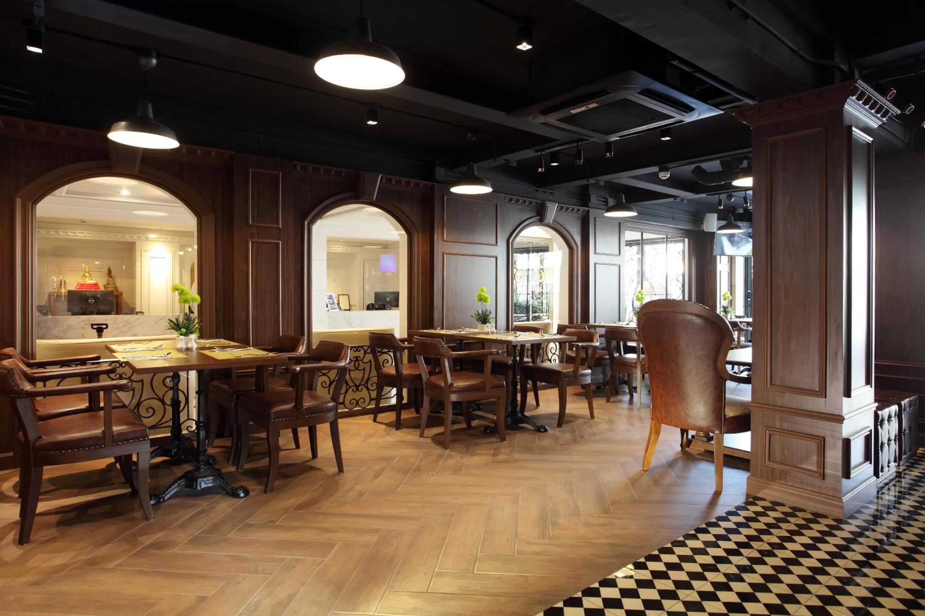 Restaurant/places to eat in Villa De Khaosan by Chillax