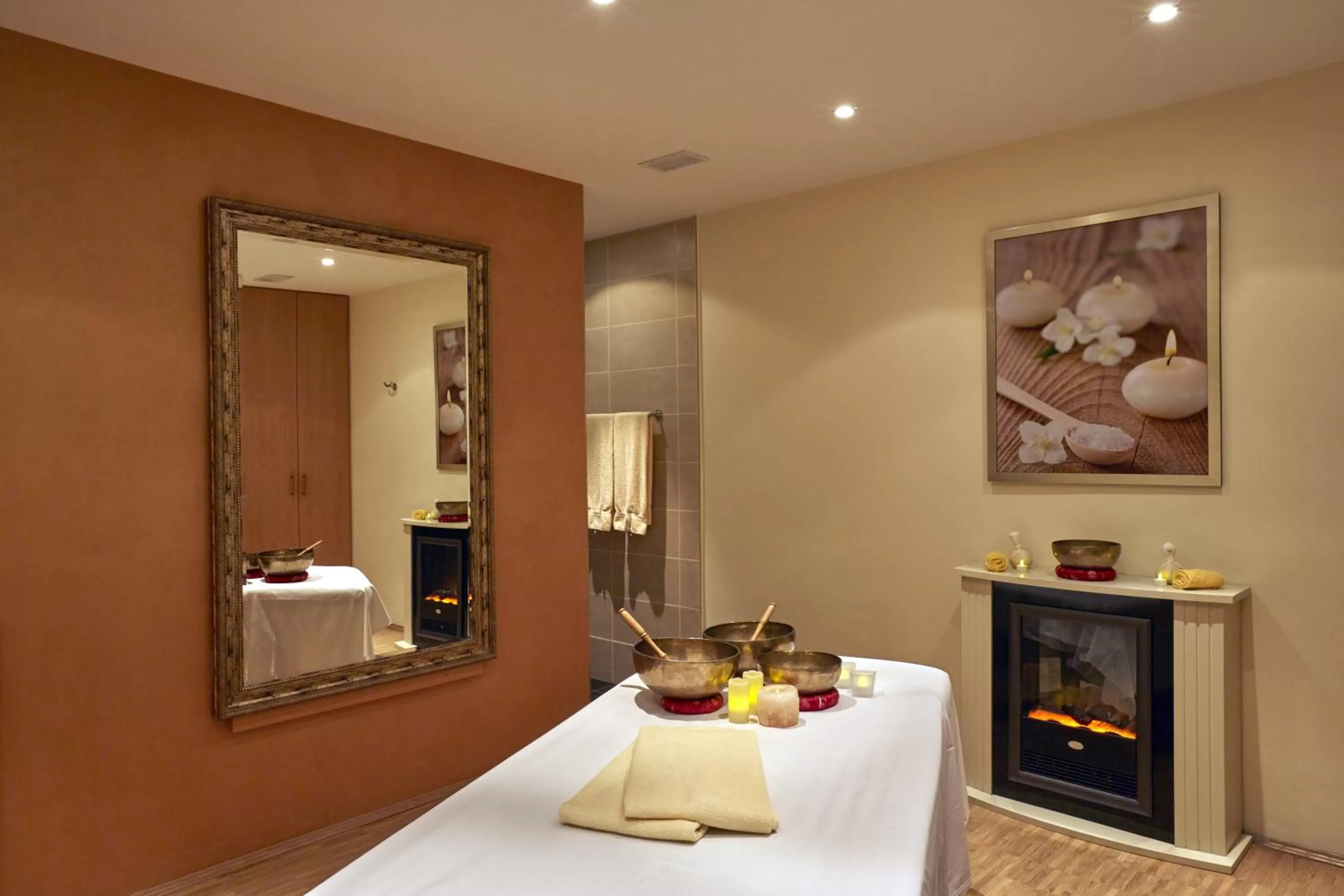 Massage, Bed in H+ Hotel & SPA Friedrichroda