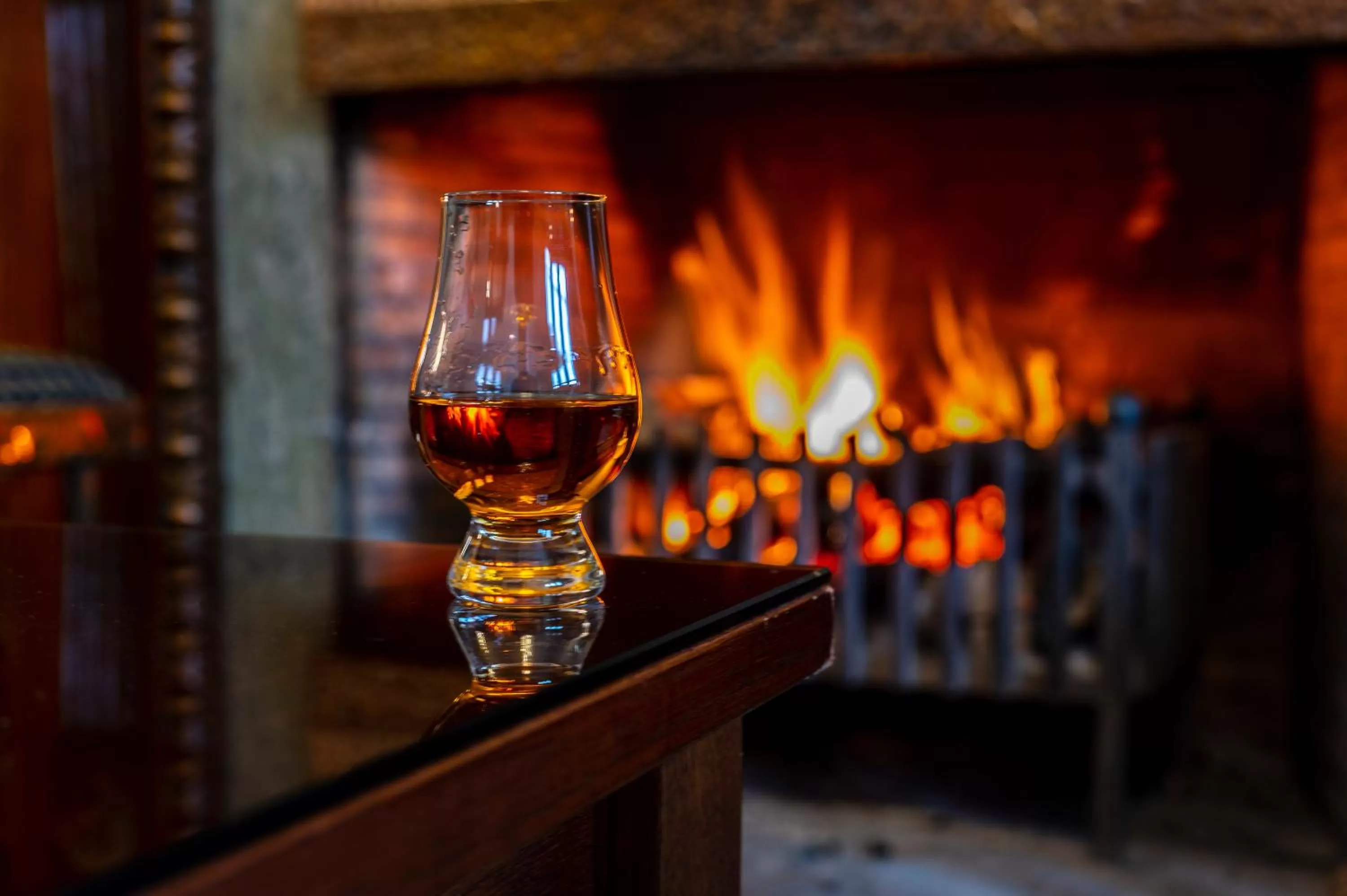 Lounge or bar in Skeabost House Hotel