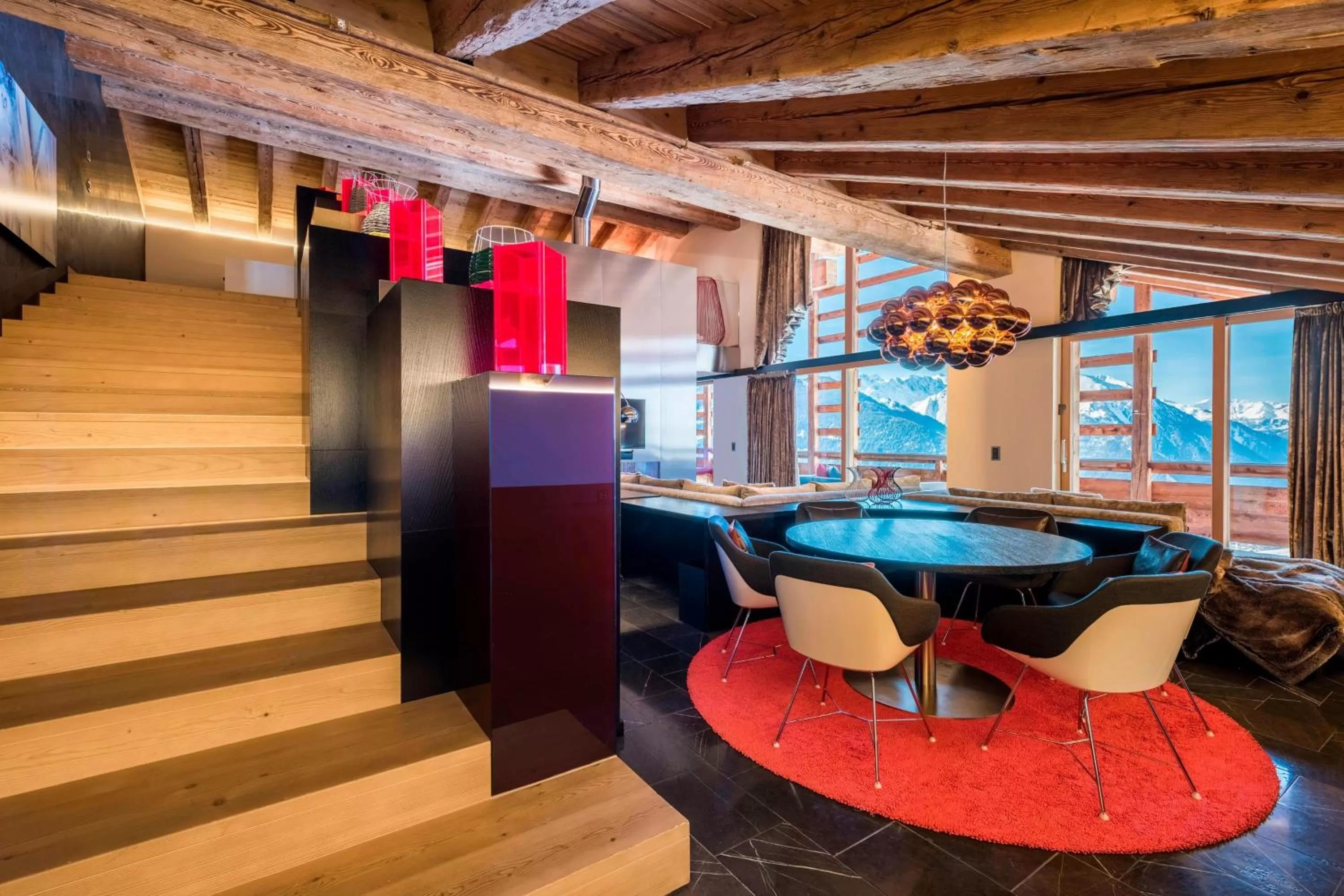 Lounge or bar in W Verbier
