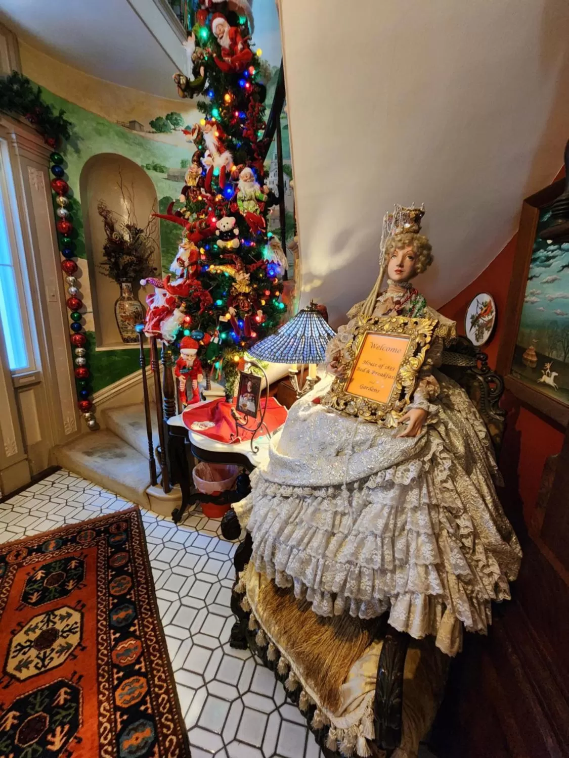 House of 1833 Bed and Breakfast