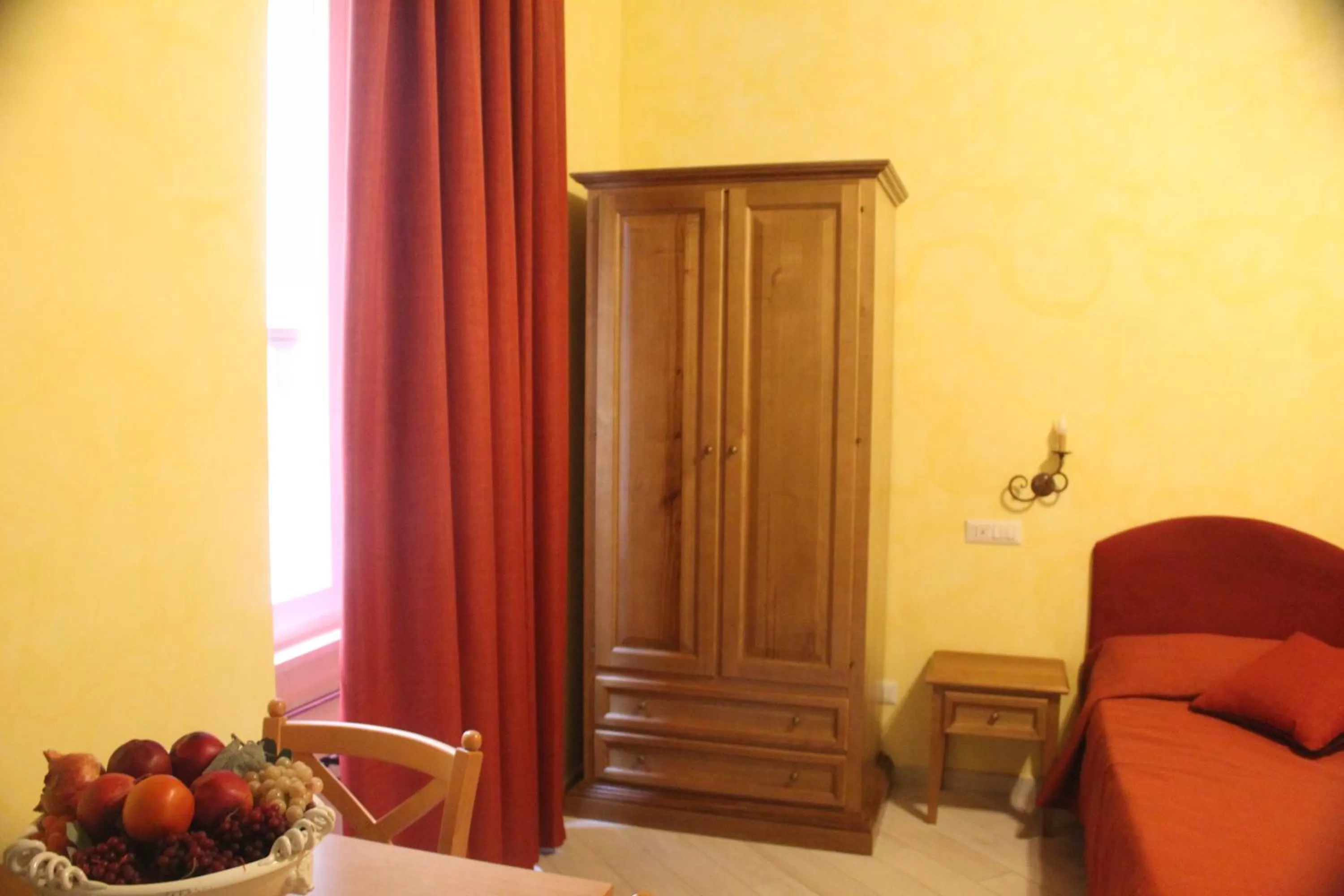 Bedroom in Residenza San Calisto