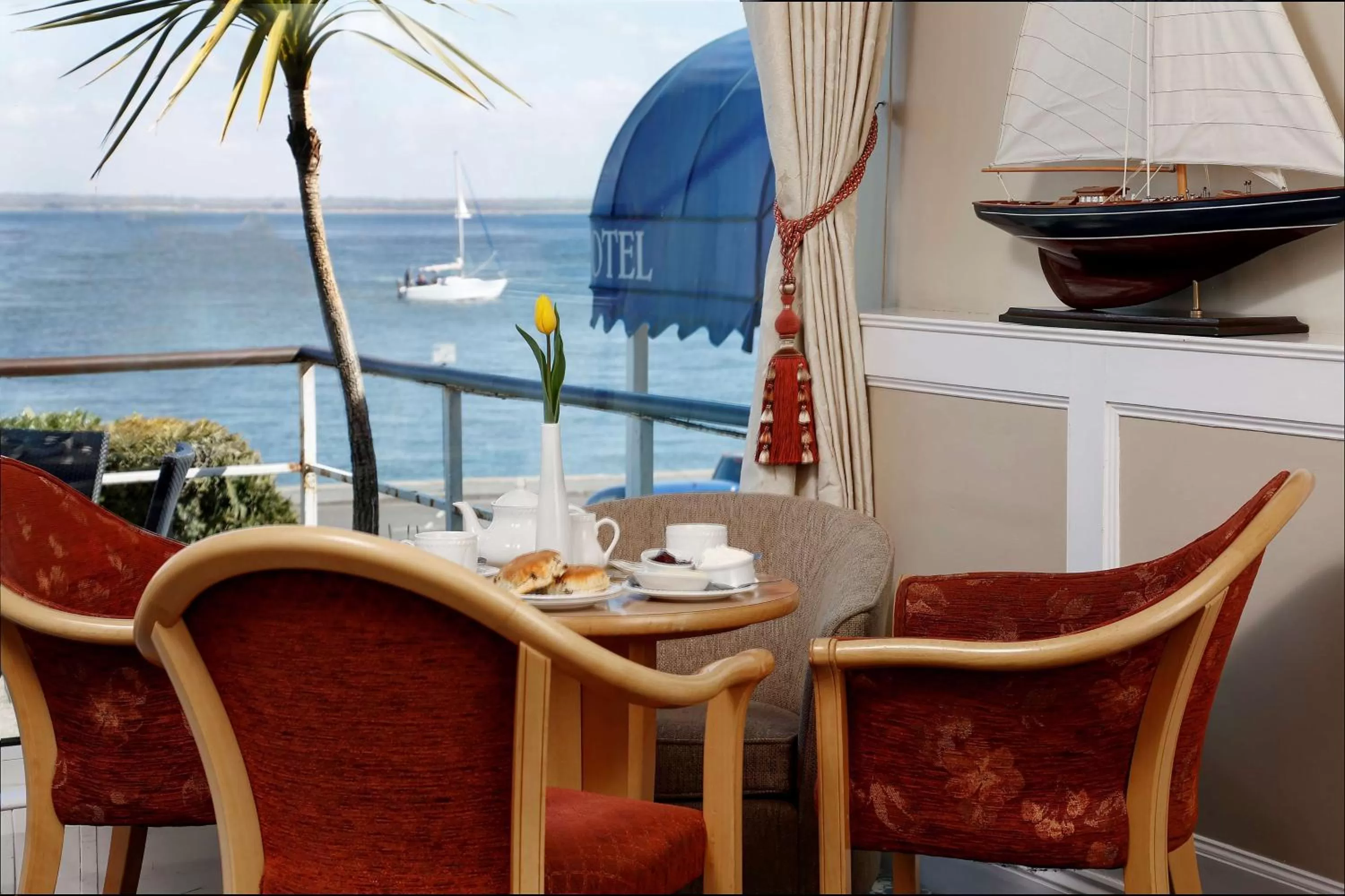 Restaurant/places to eat in BEST WESTERN New Holmwood Hotel