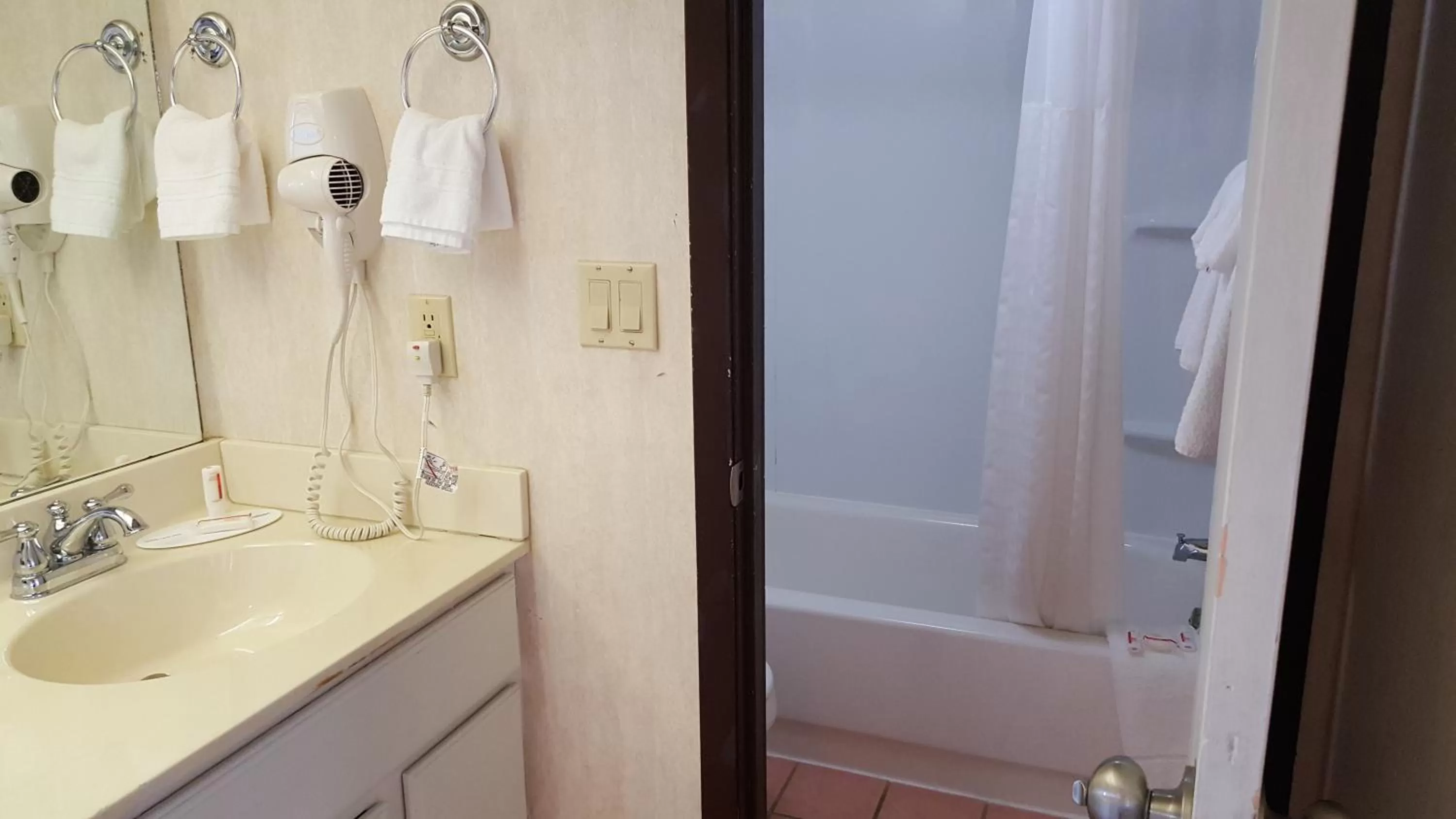 Bathroom in Knights Inn and Suites - Grand Forks