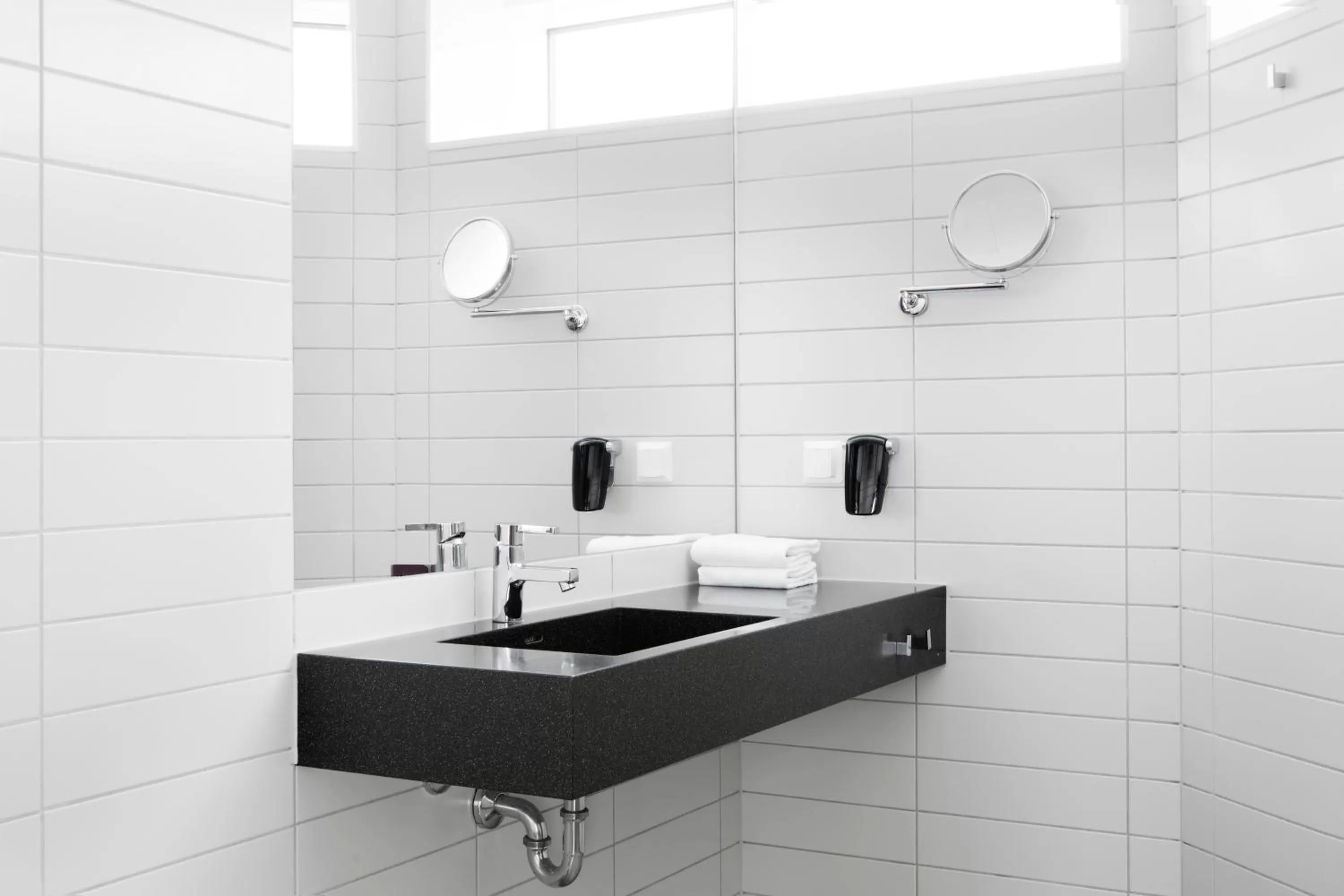 Bathroom in Comfort Hotel Winn