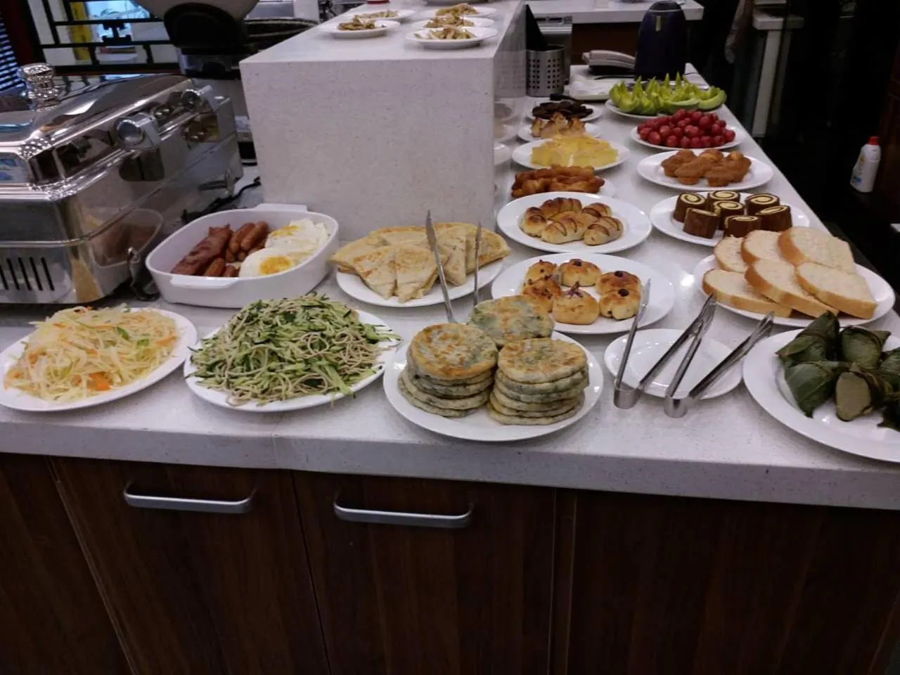 Buffet breakfast in Beijing Jingyuan Courtyard Hotel