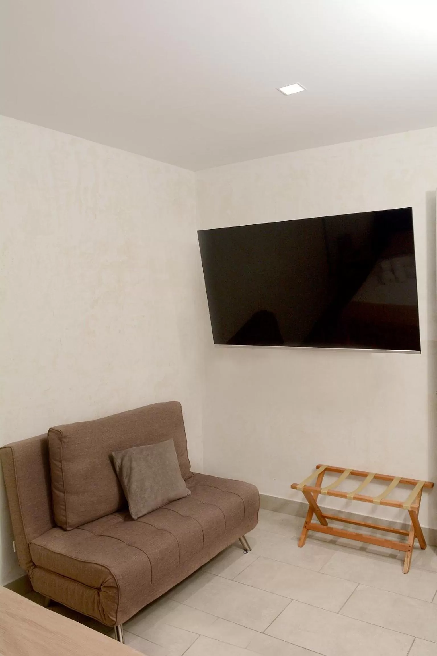 TV and multimedia in Zentrico Boutique