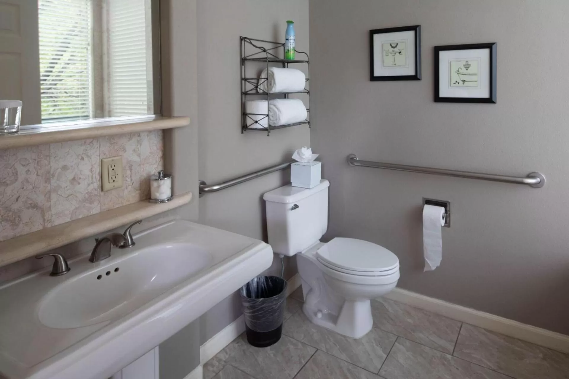 Inn Above Oak Creek Sedona