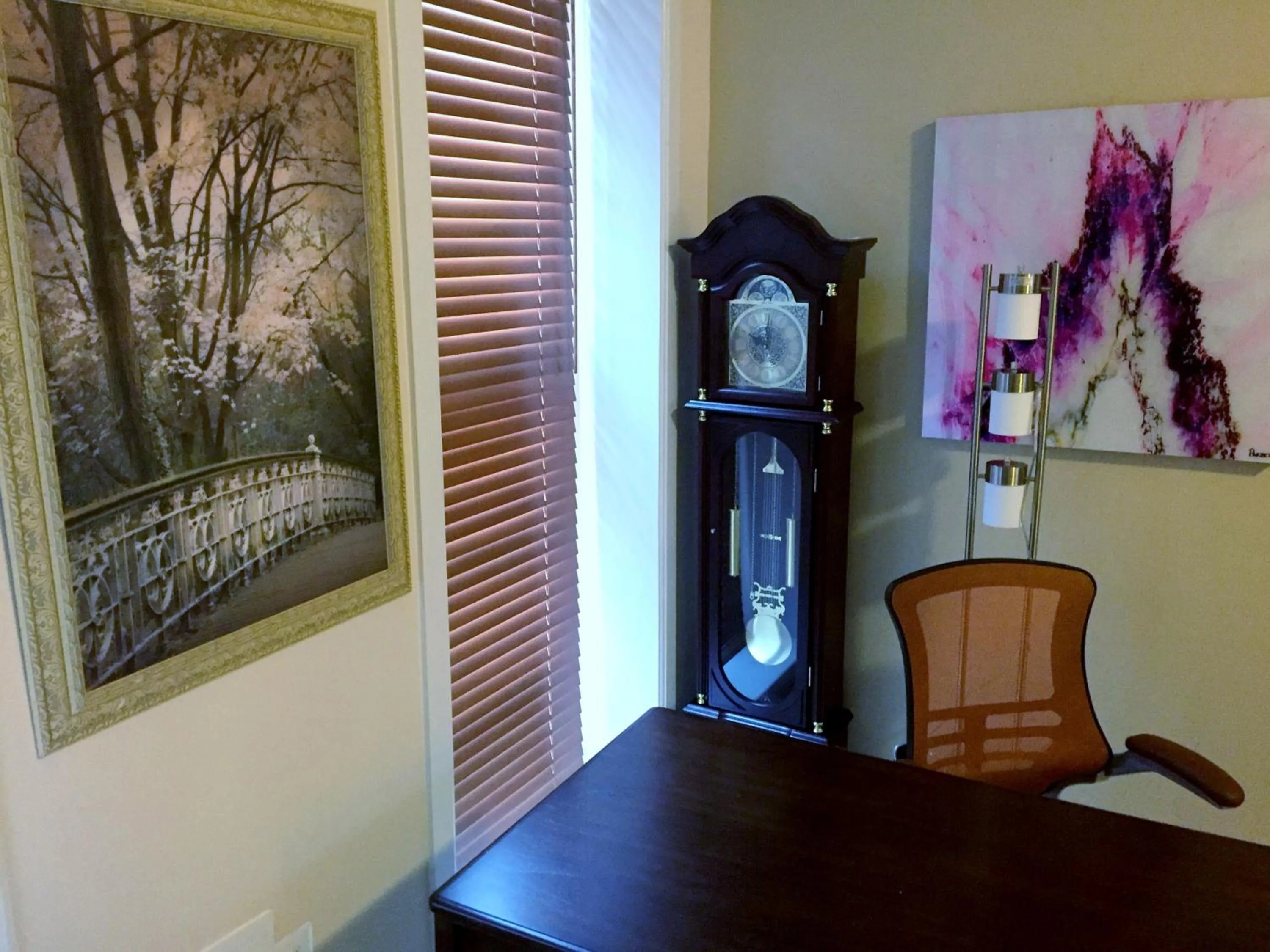 Seating area in DC International Hostel 2