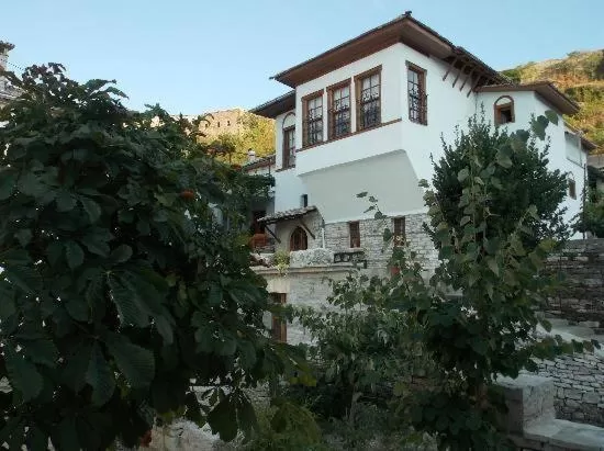 Property building in Hotel Gjirokastra