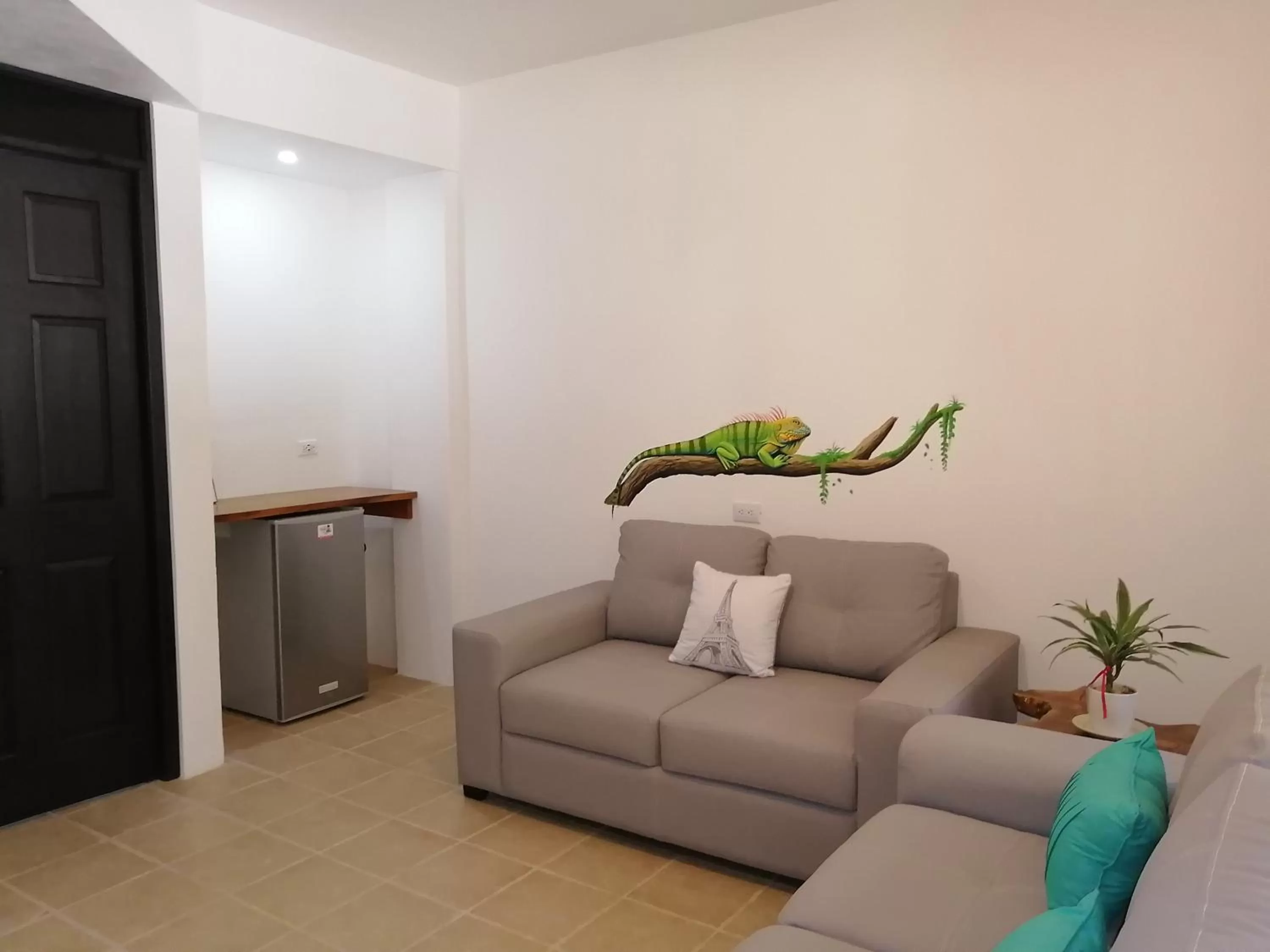 La Sirena Playa Jacó