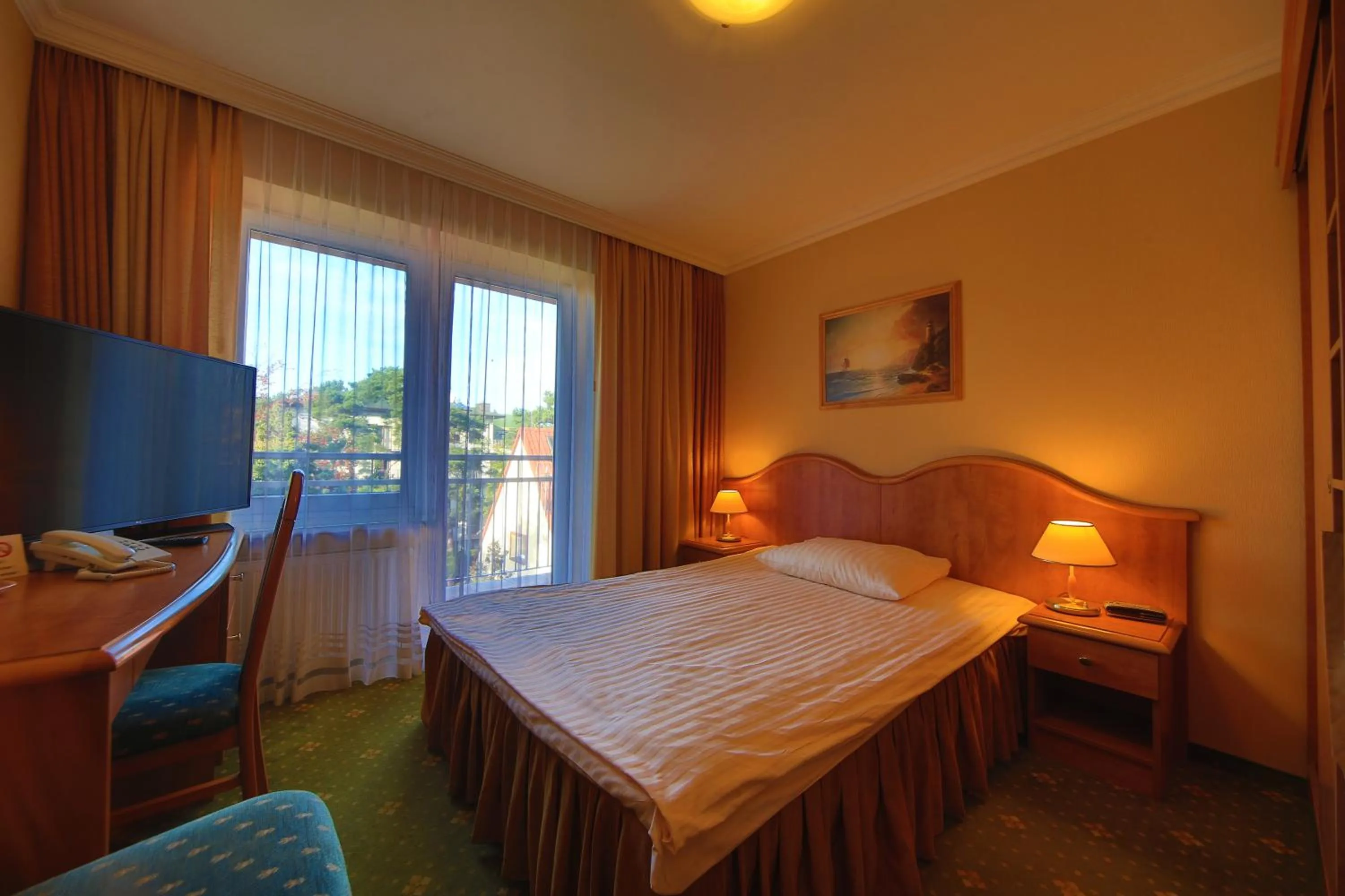 Photo of the whole room in Hotel Polaris III