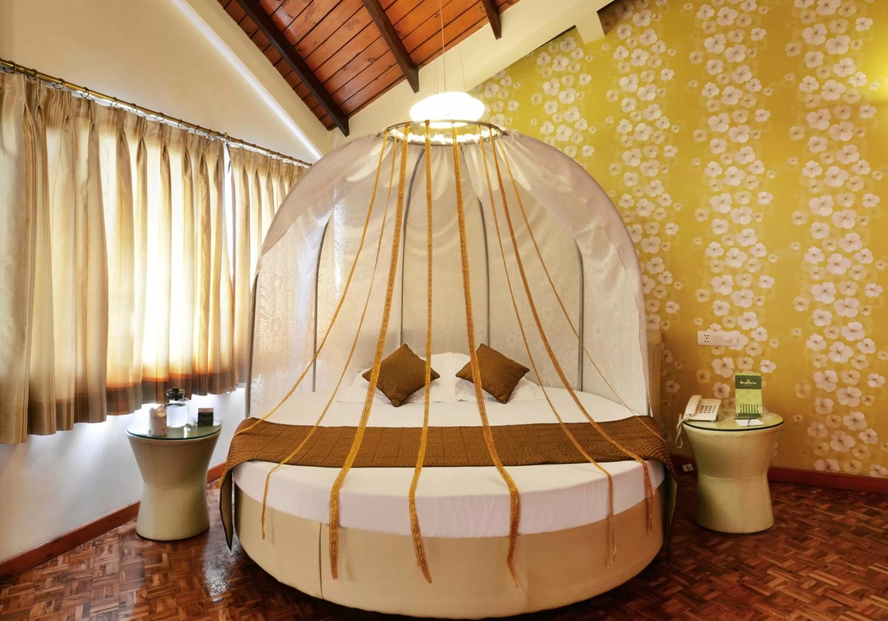 Honeymoon Suite in Honeymoon Inn Shimla