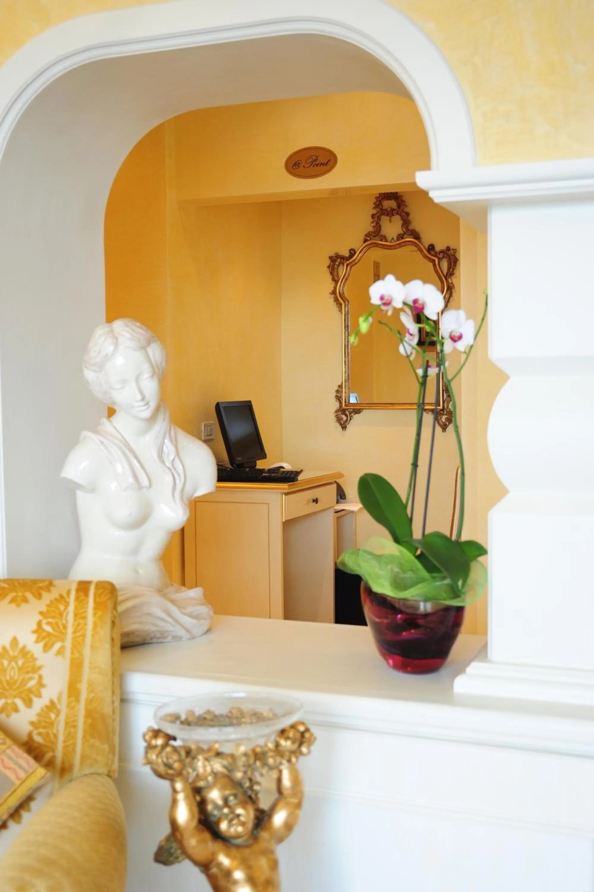 Lobby or reception in Viktoria Palace Hotel