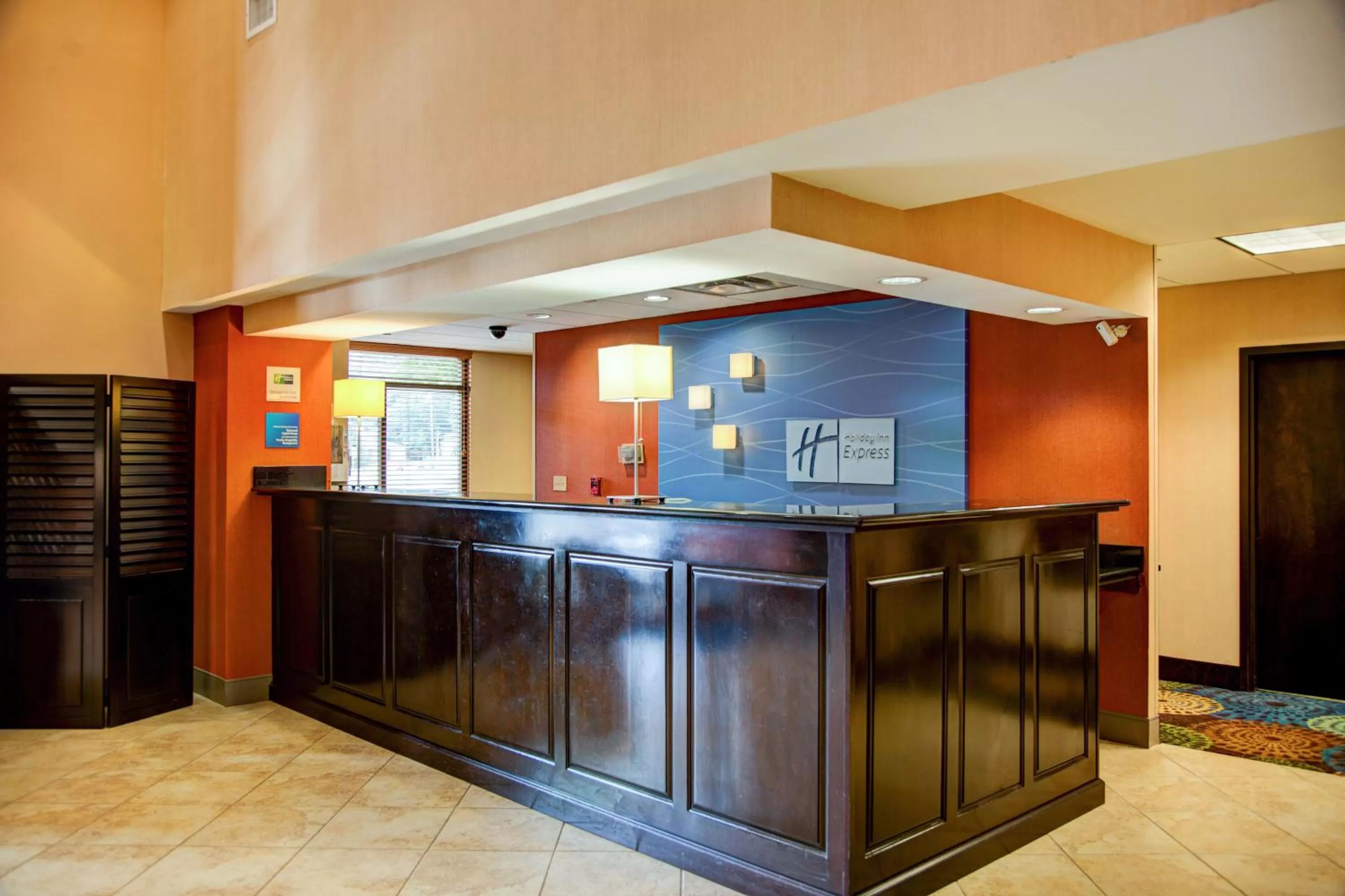 Property building in Holiday Inn Express Tyler South by IHG