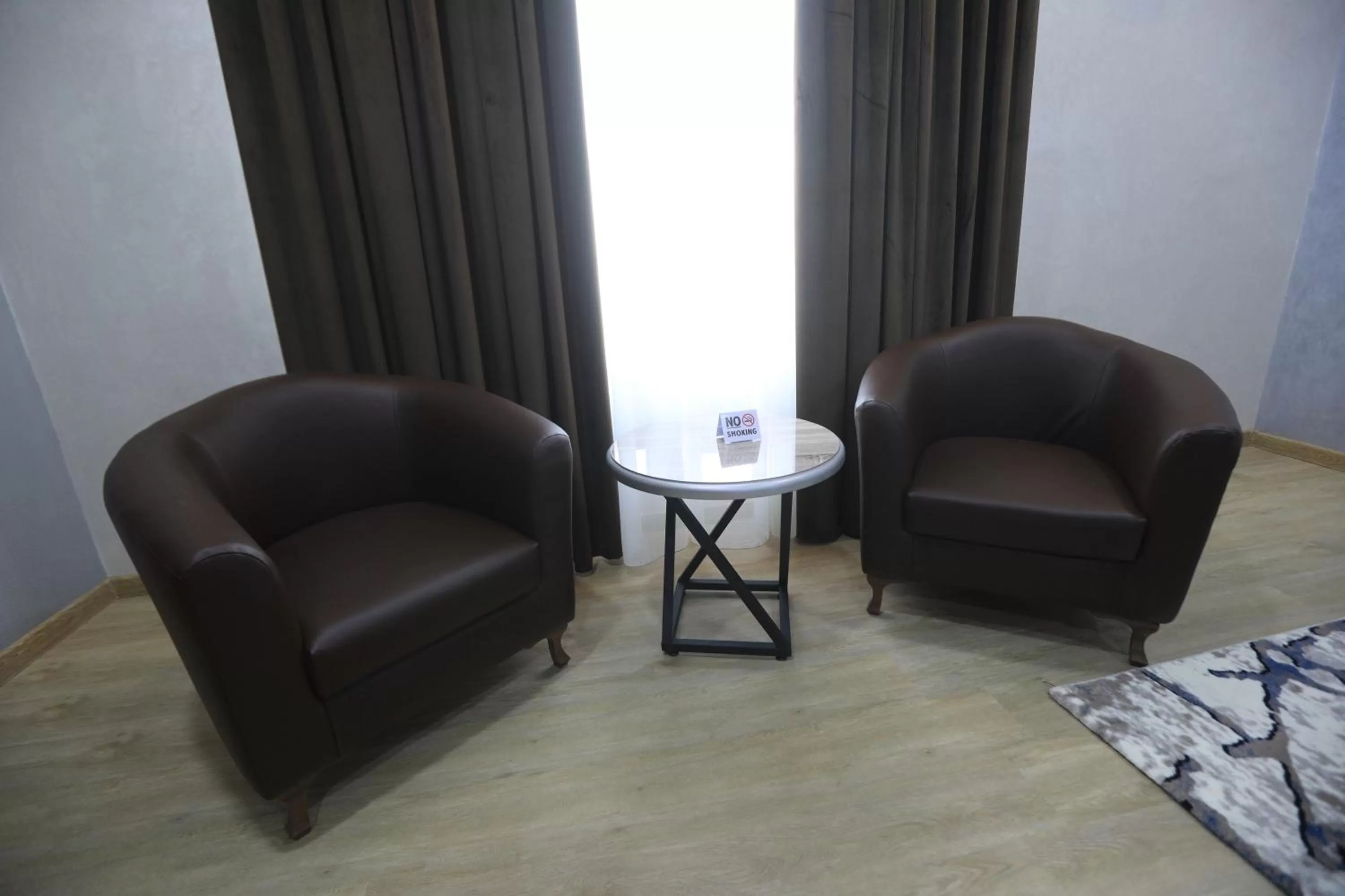 Seating area in CHlNOR HOTEL