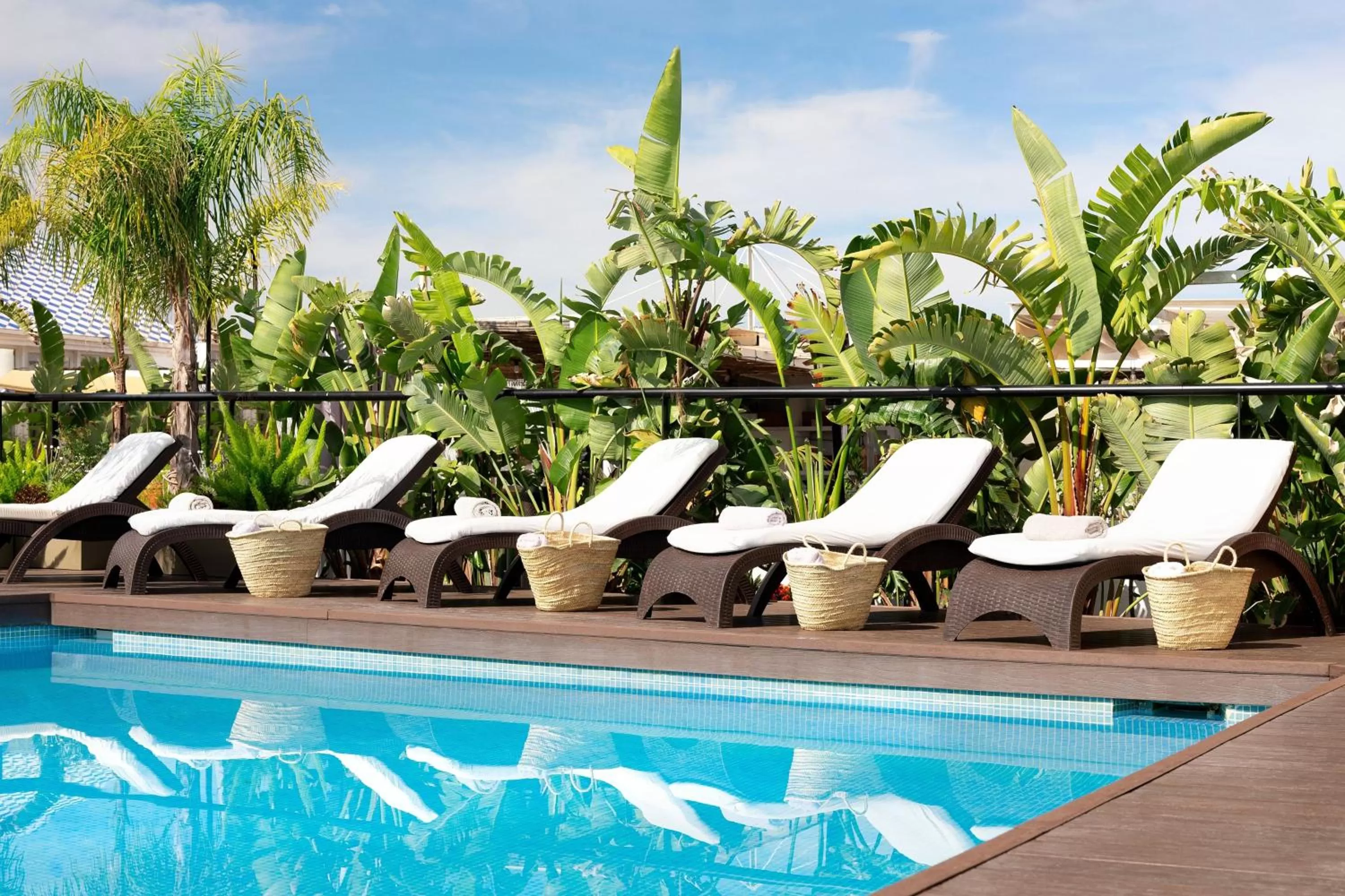 Swimming pool in Los Seises Sevilla, a Tribute Portfolio Hotel