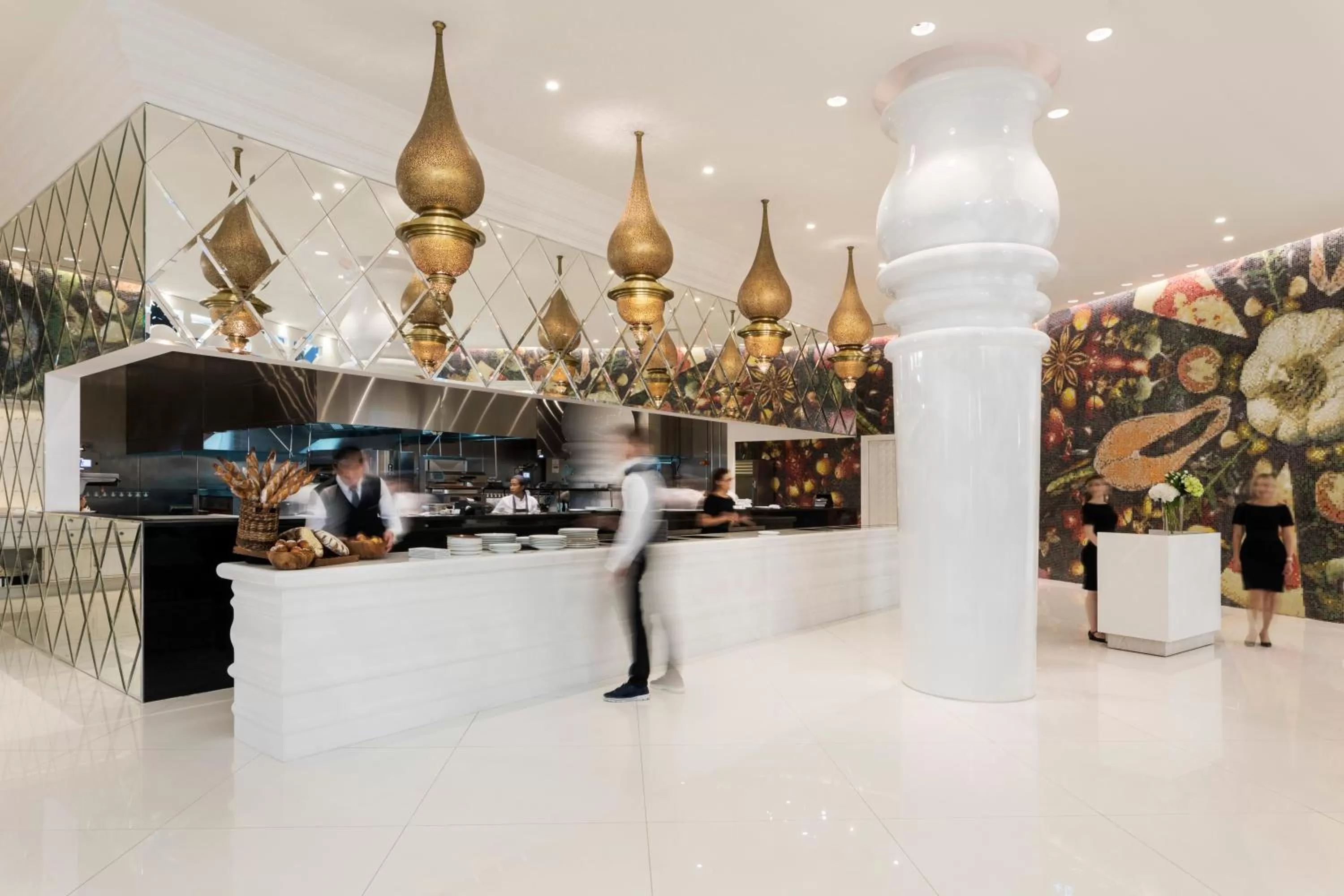 Restaurant/places to eat in Mondrian Doha