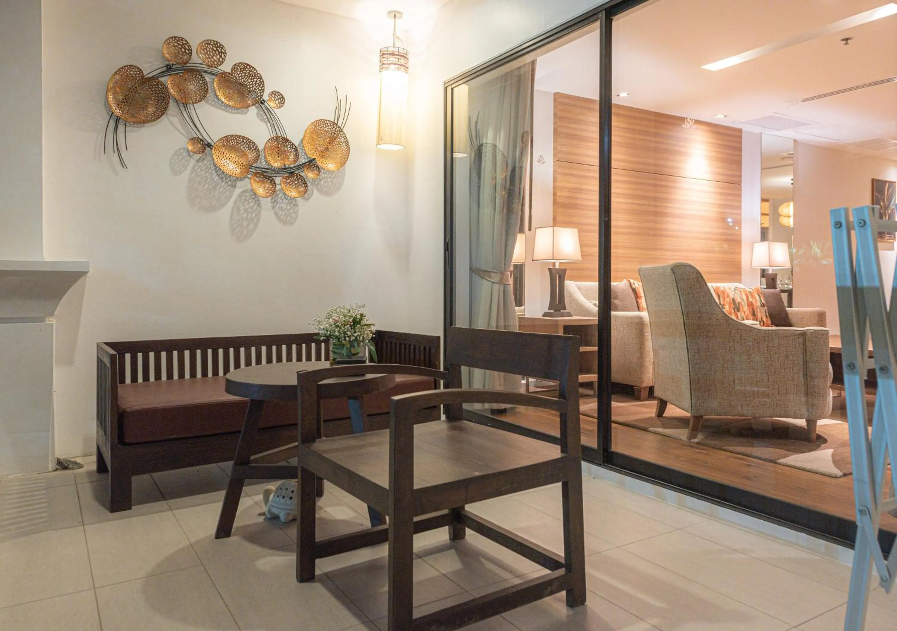 Balcony/Terrace in Summit Windmill Golf Suite Hotel at Suvarnabhumi