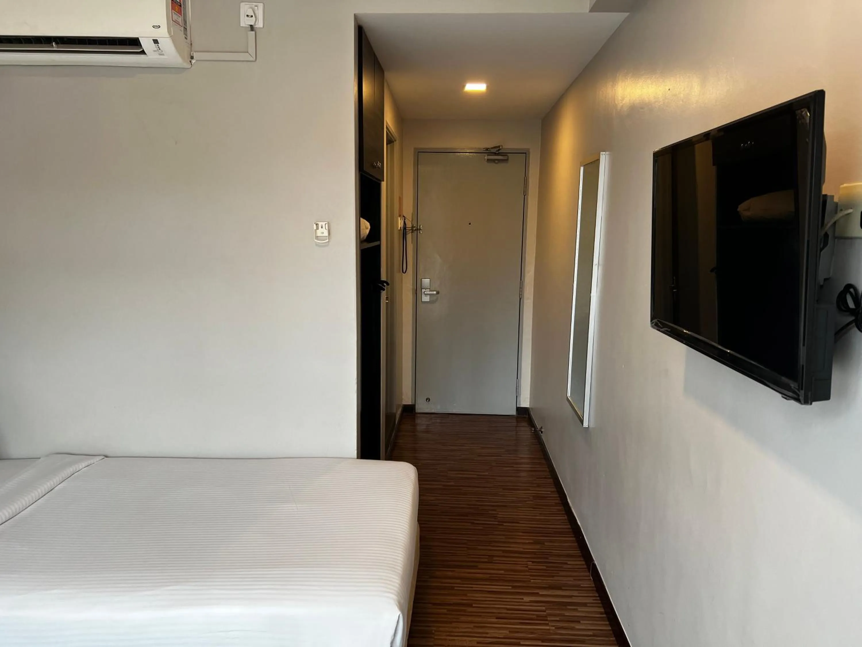 TV and multimedia, Bed in Signature Hotel