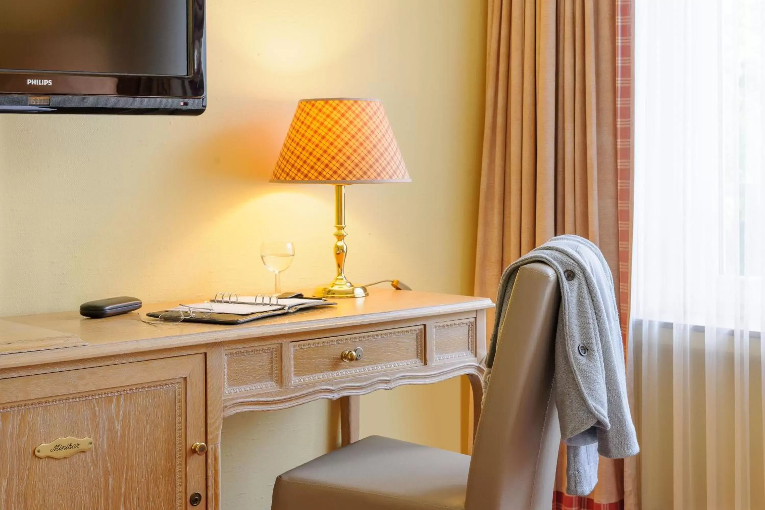 Standard Queen Room in Hotel Krefelder Hof Standard Queen Room in Hotel Krefelder Hof