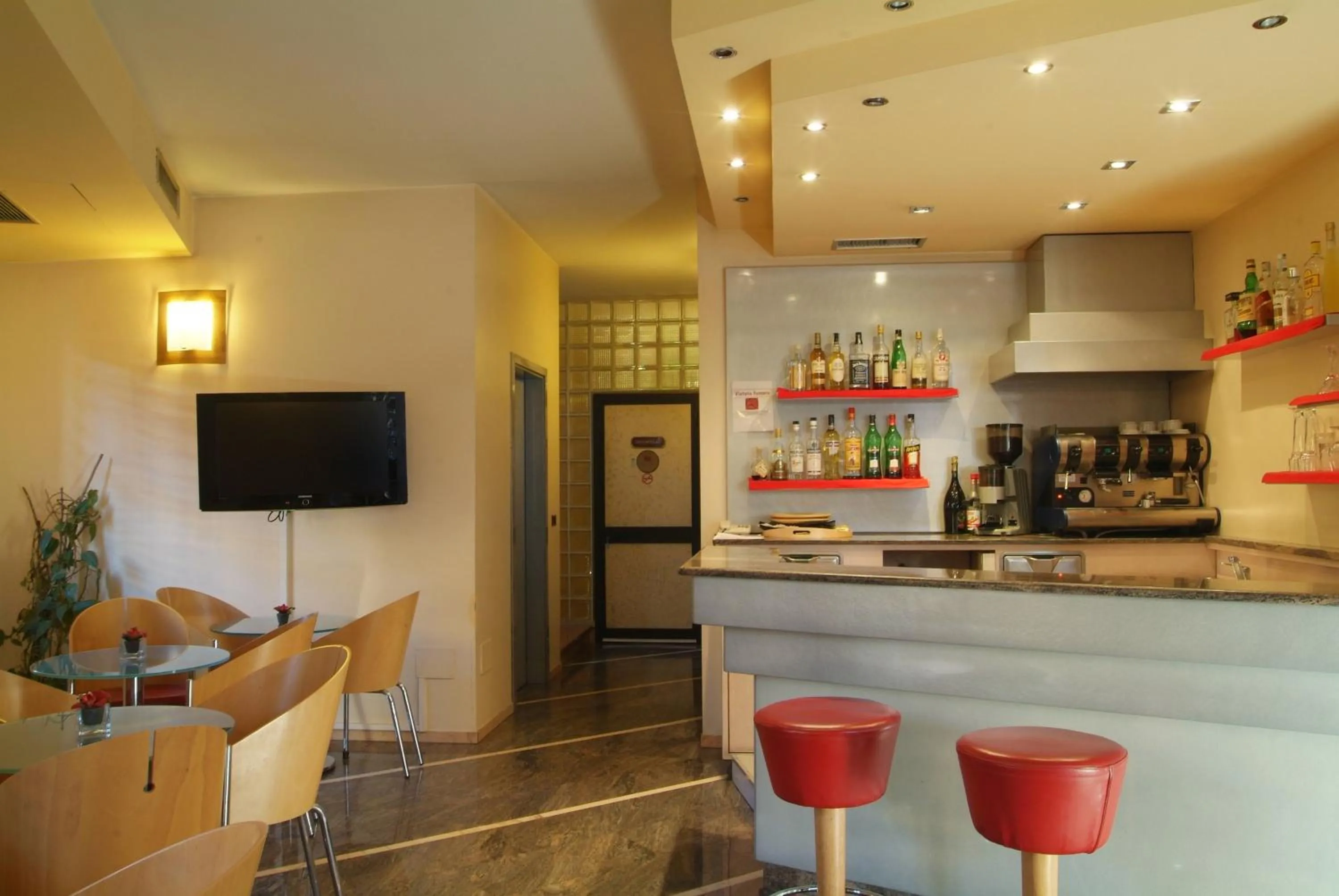 Lounge or bar in Hotel Maxim